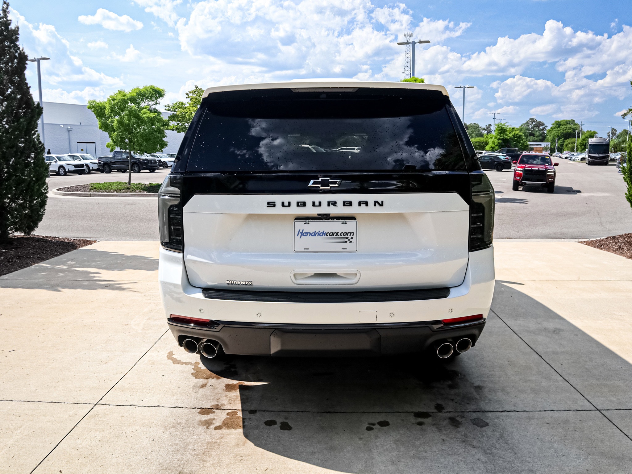 2026 Chevrolet Suburban Z71 photo 3