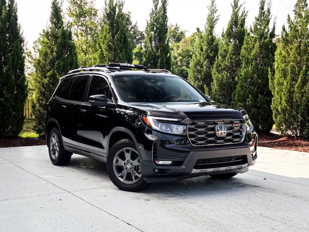 Used 2024 Honda Passport TrailSport SUV
