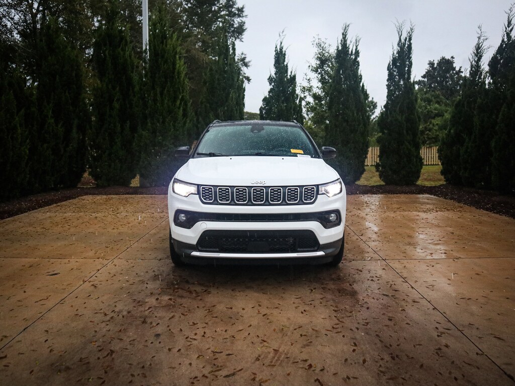 Used 2024 Jeep Compass Limited SUV