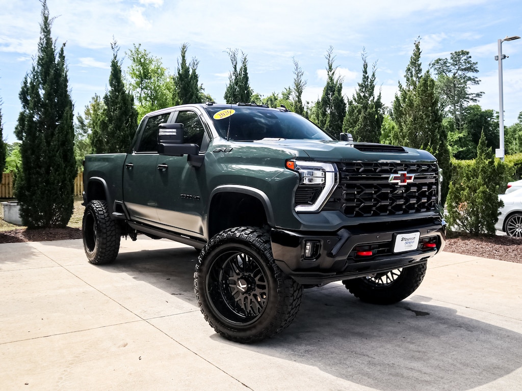 Used 2026 Chevrolet Silverado 2500HD ZR2 Pickup