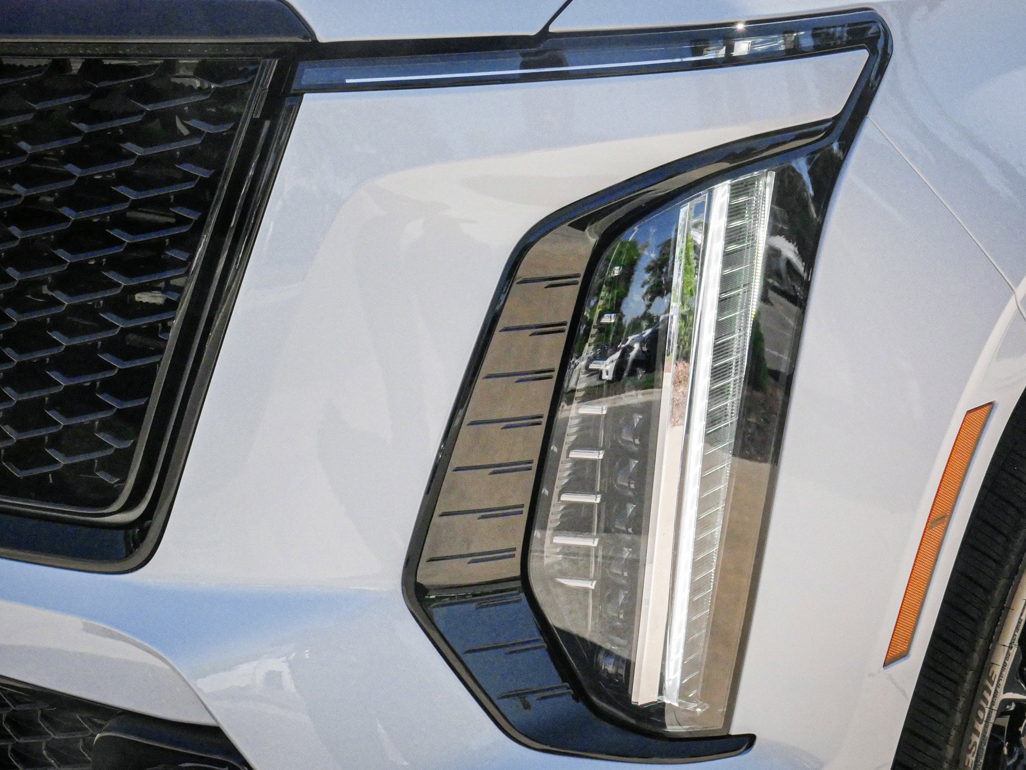 2026 CADILLAC Escalade AWD V-Series photo 4