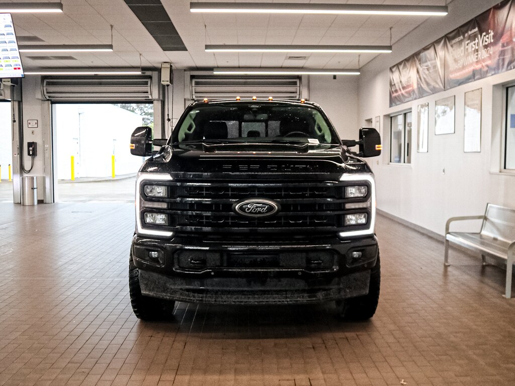 Used 2024 Ford Super Duty F-250 SRW LARIAT Pickup