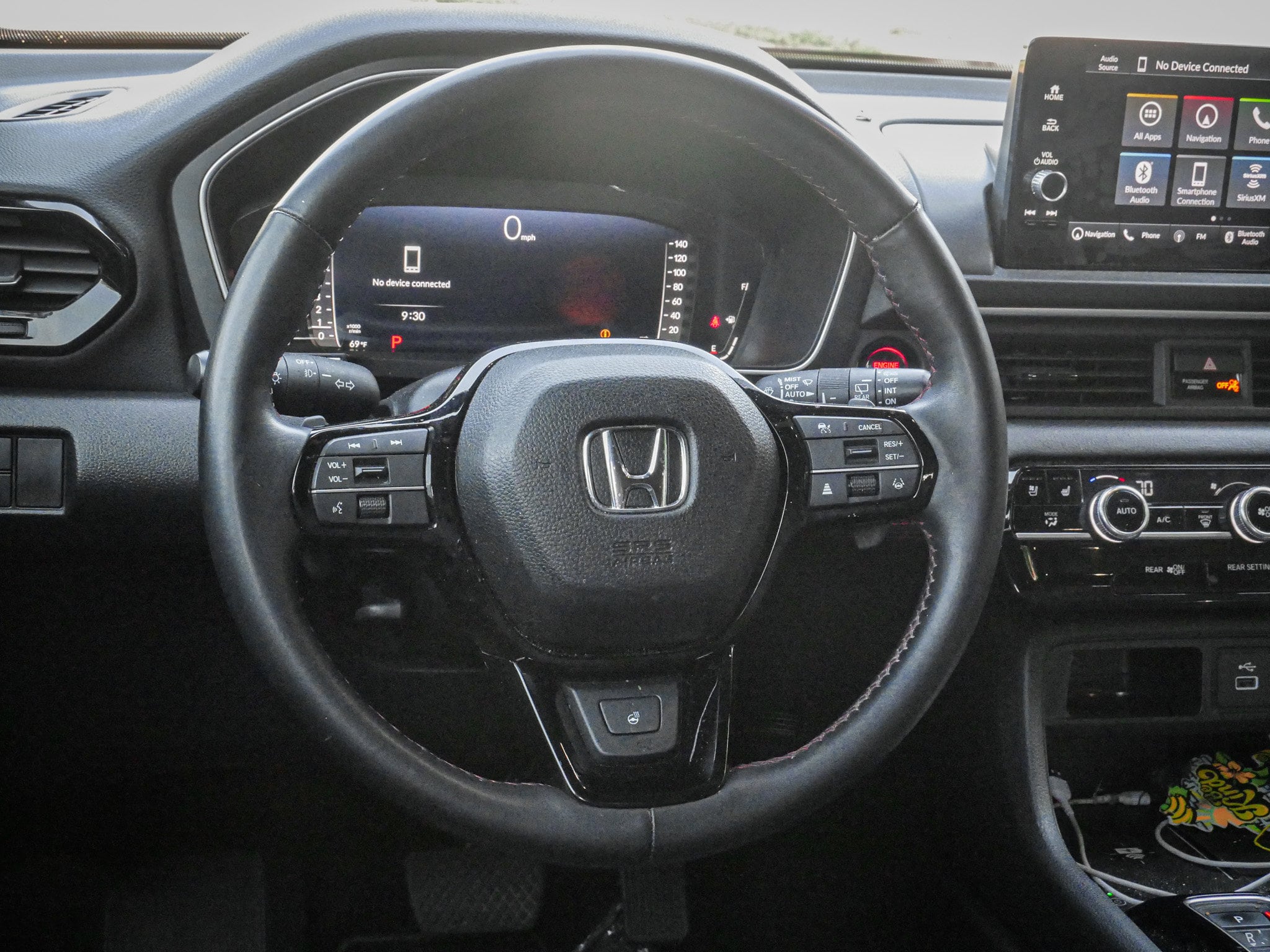 2025 Honda Pilot Black Edition photo 5