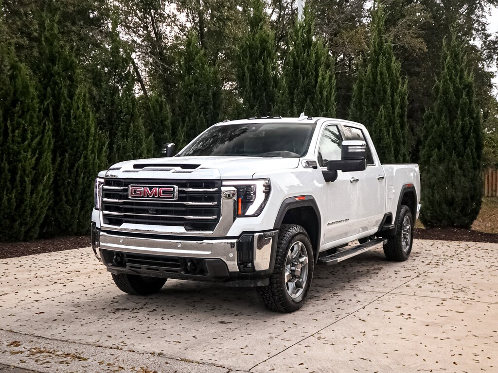 Used 2025 GMC Sierra 2500HD SLT Pickup