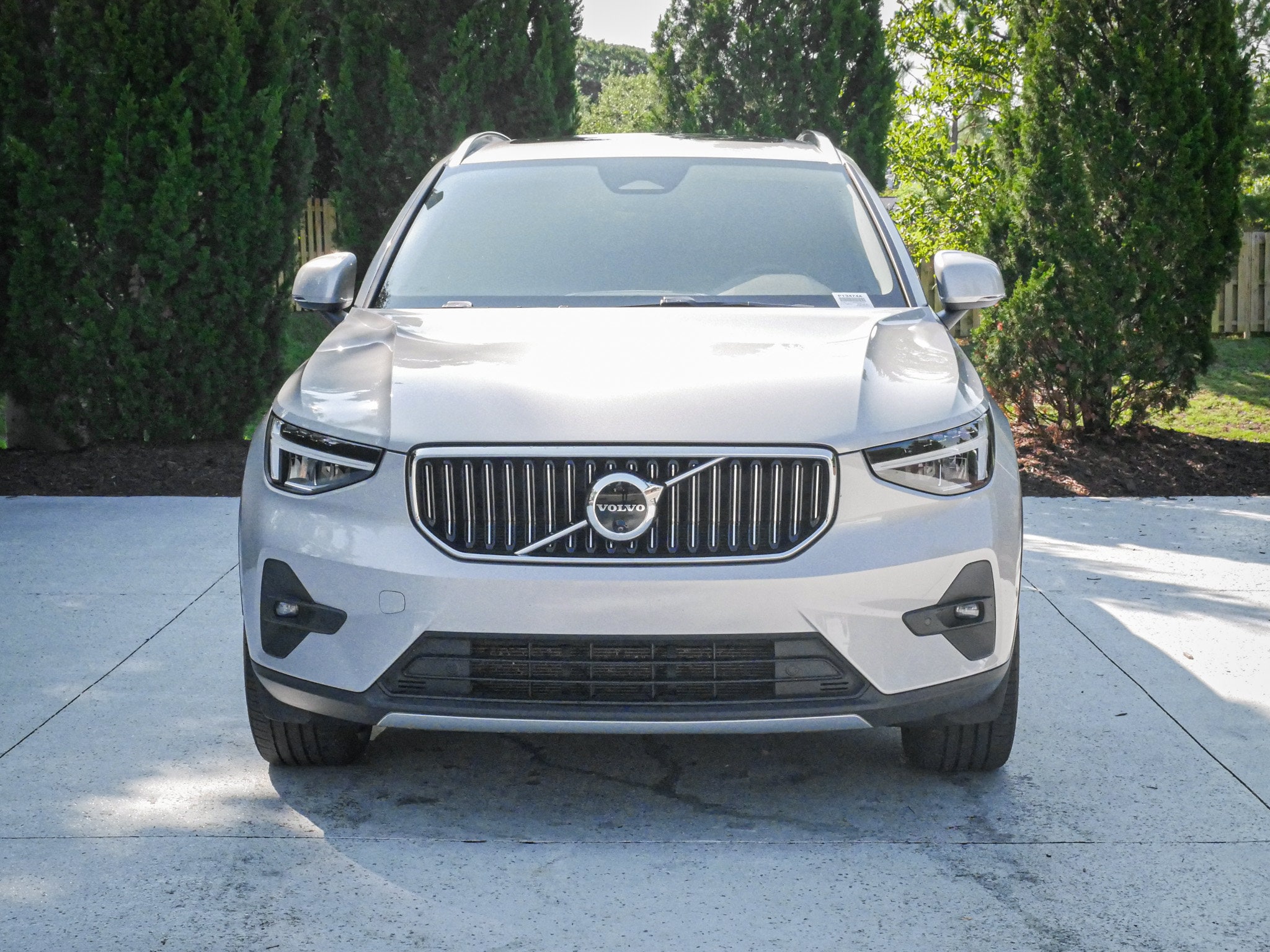 Volvo XC40 Plus Bright Theme