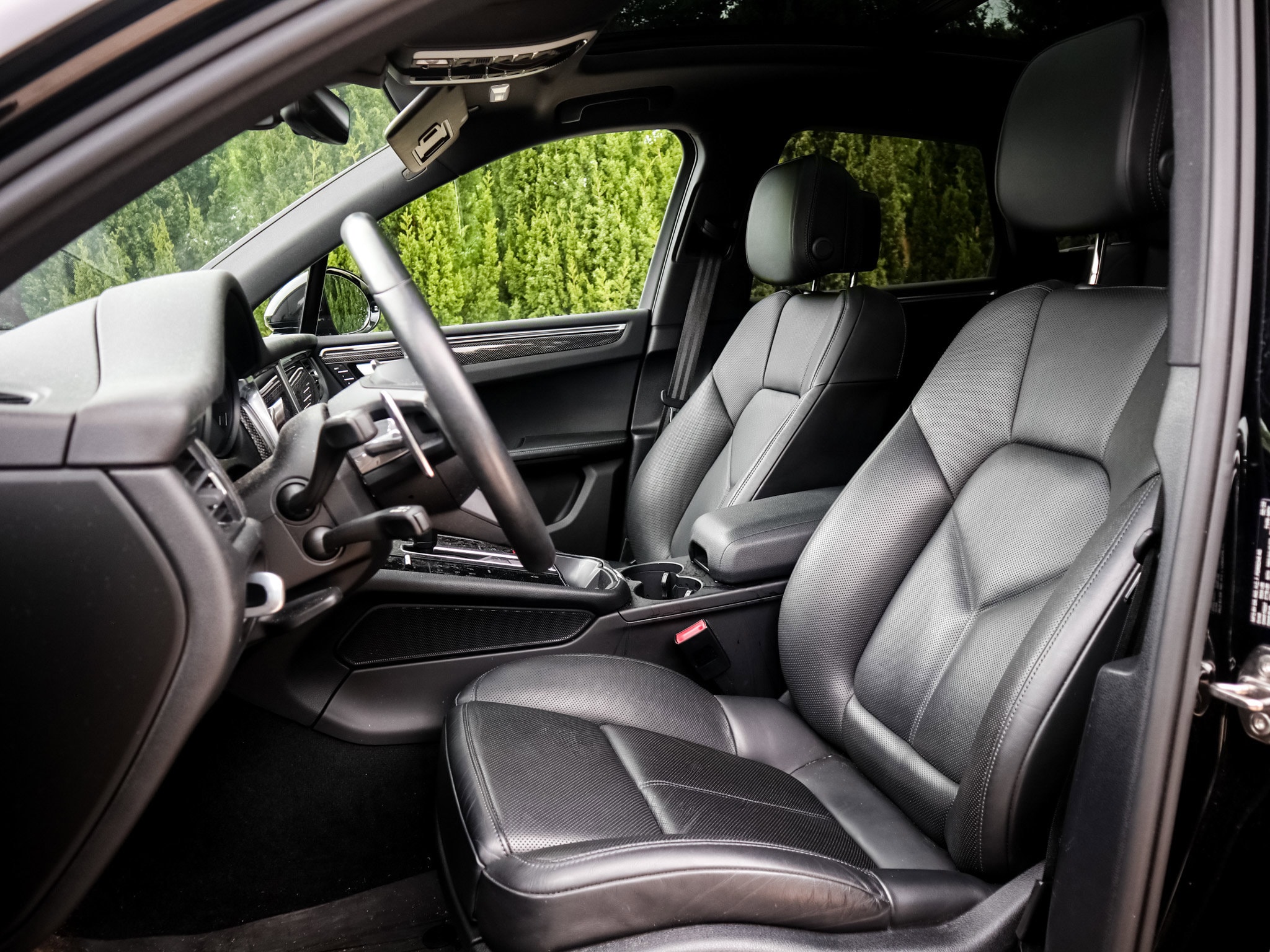 2022 Porsche Macan photo 6