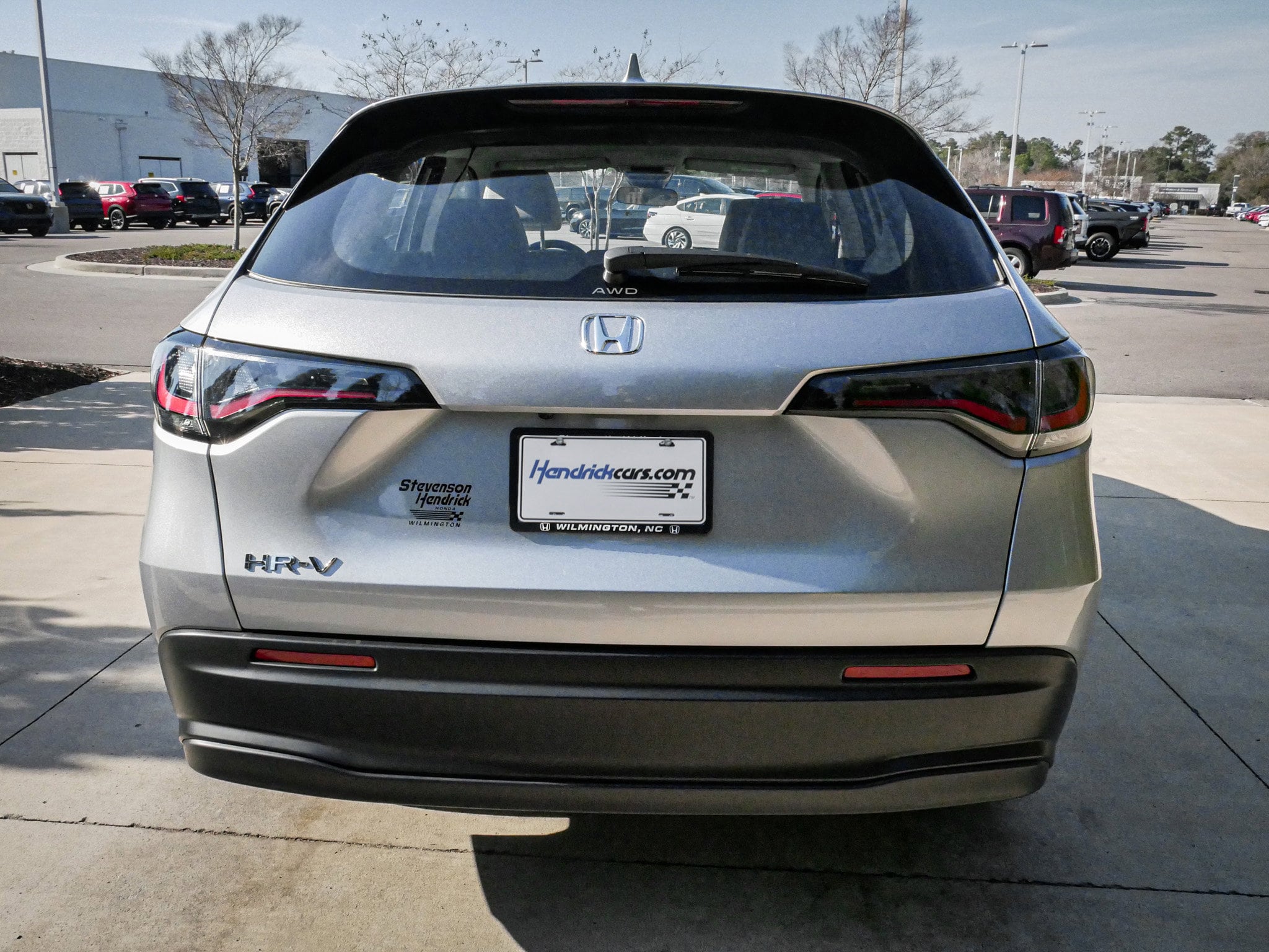 2025 Honda HR-V LX photo 3