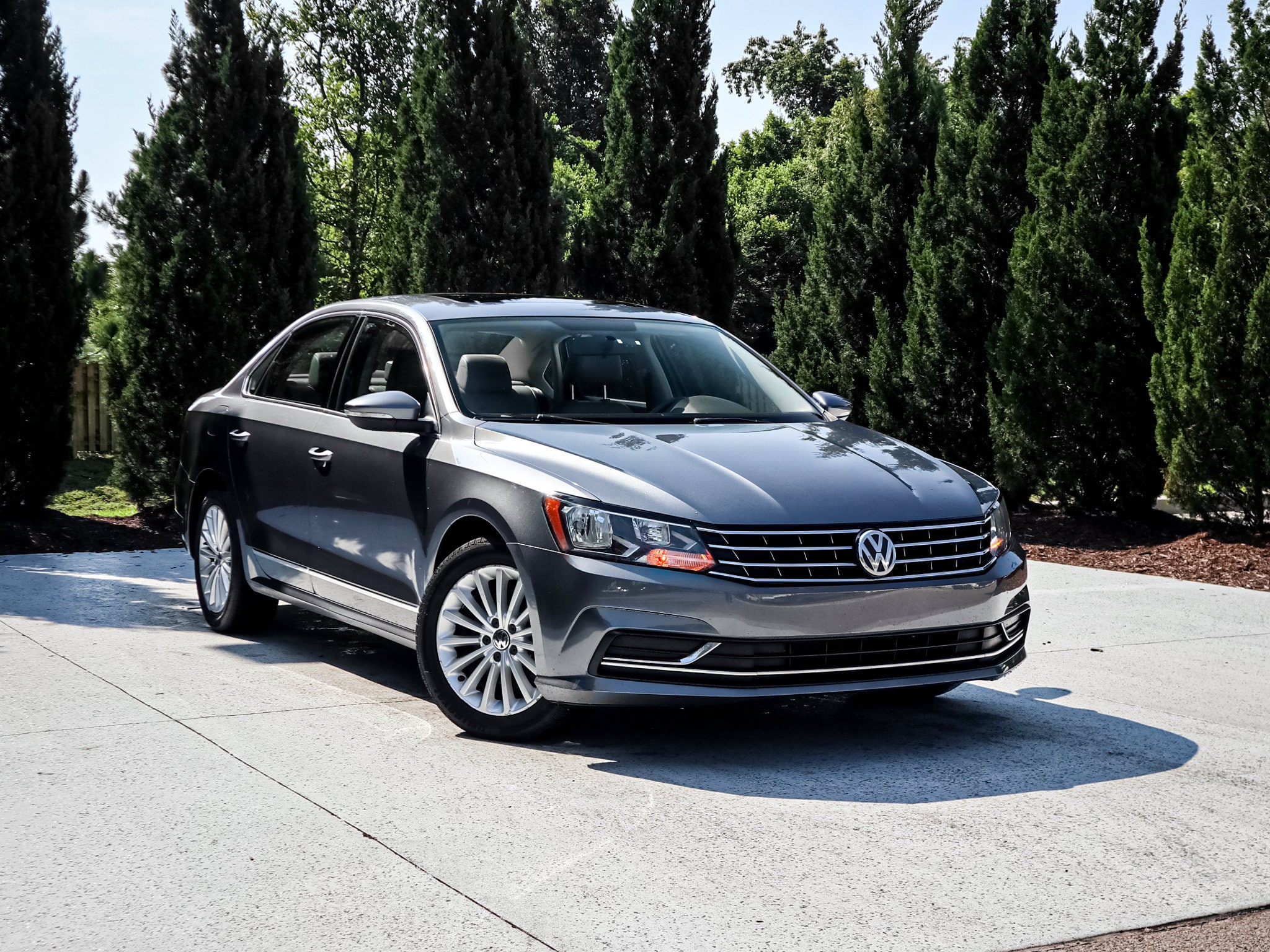 Used 2016 Volkswagen Passat SE with VIN 1VWBS7A34GC052399 for sale in Charleston, SC