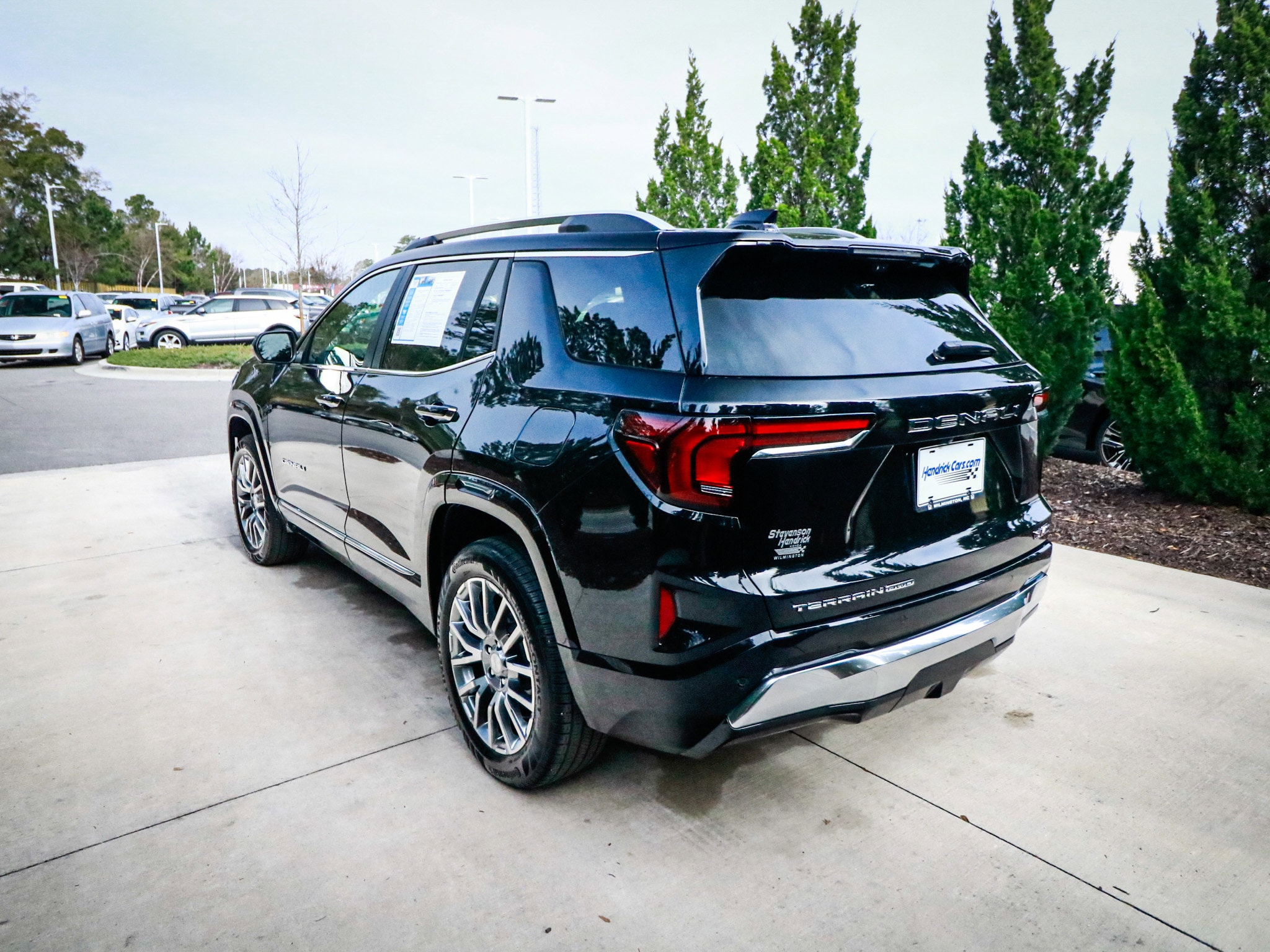2026 GMC Terrain AWD Denali photo 6