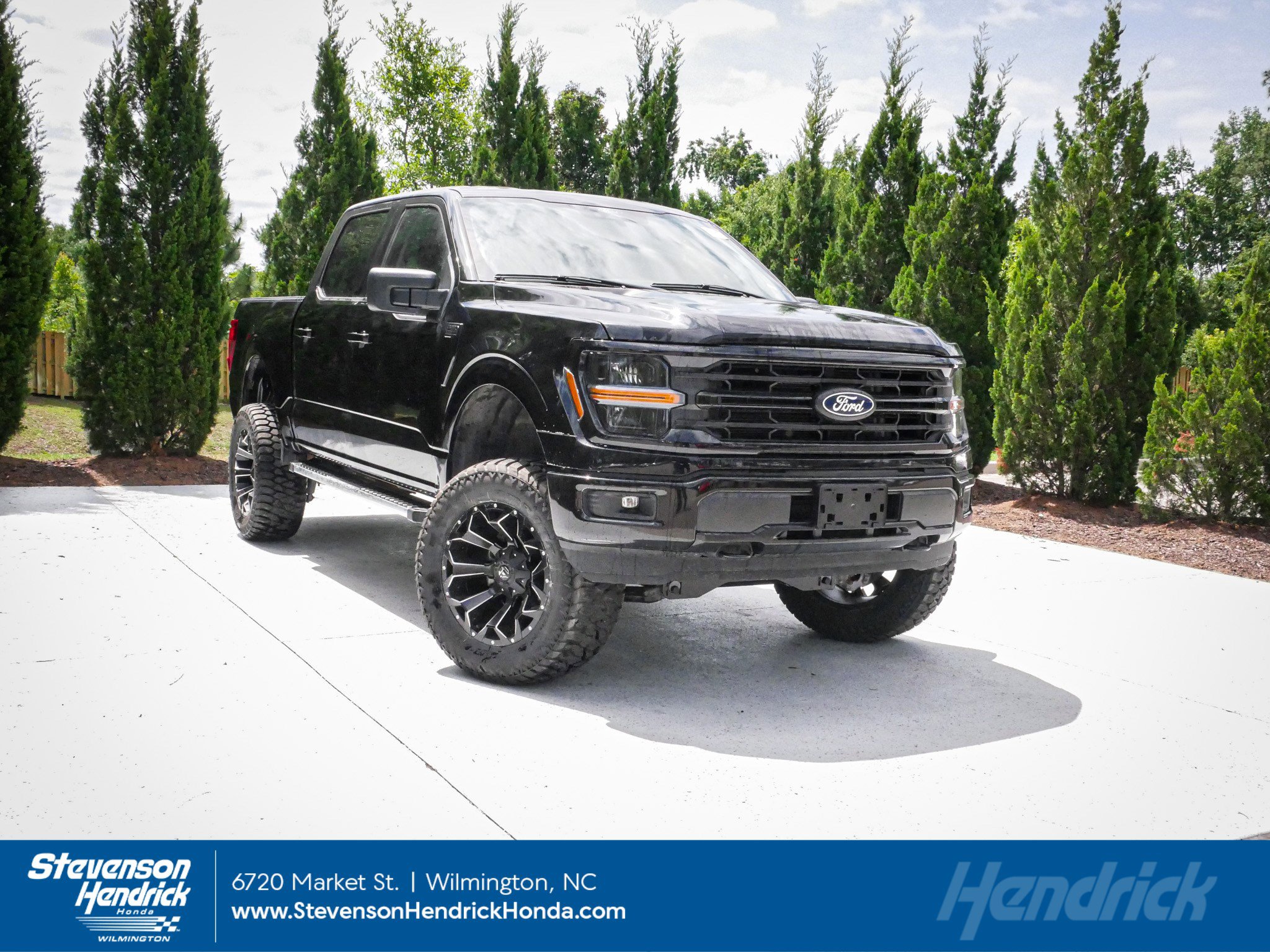 2025 Ford F-150's photo