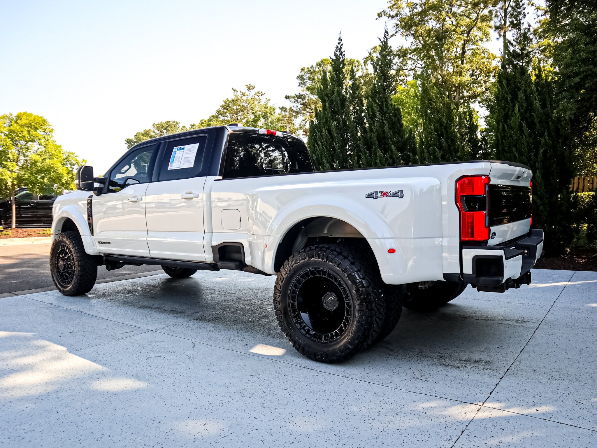 Ford Super Duty F-450 DRW Platinum