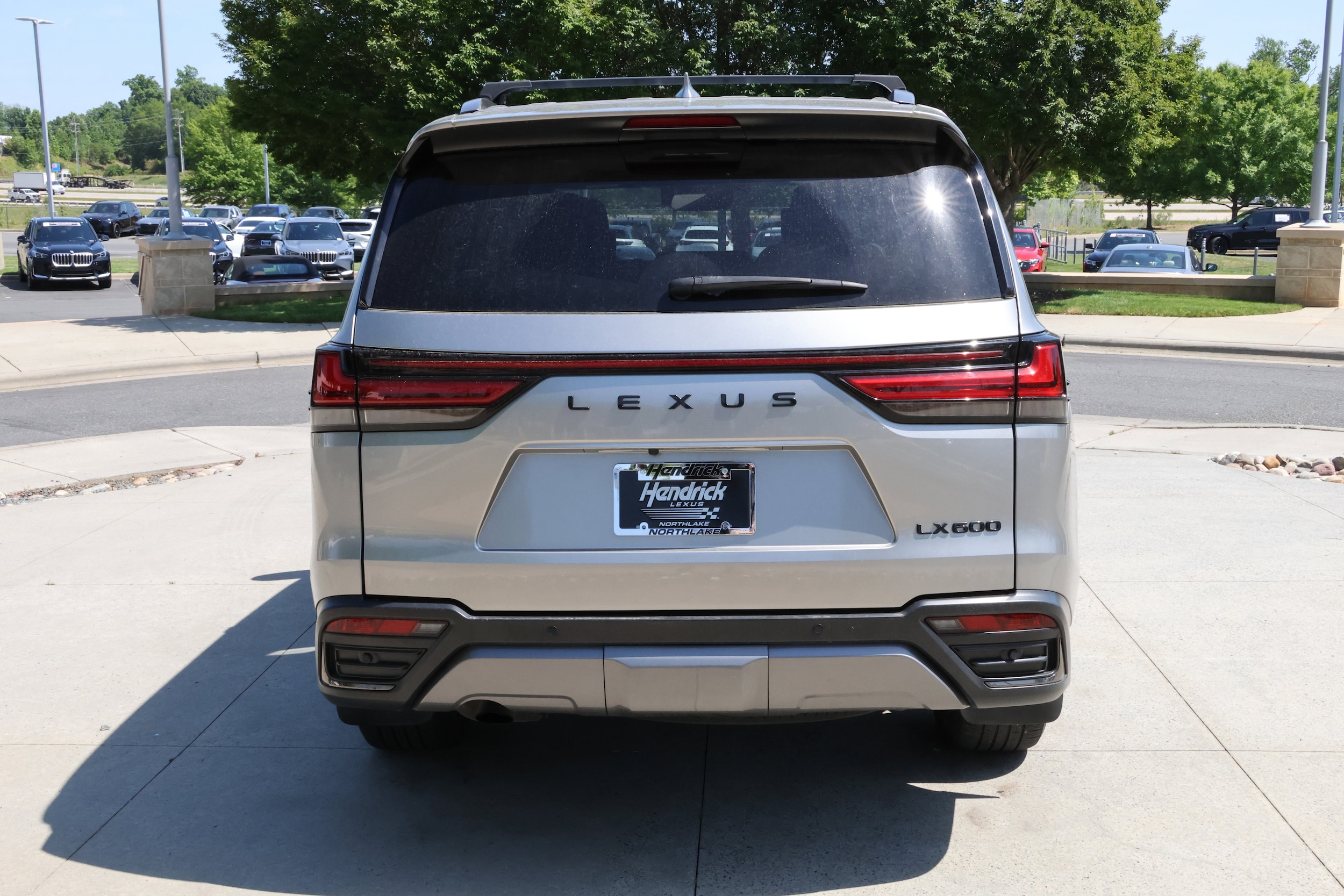 LEXUS LX LX 600 Luxury