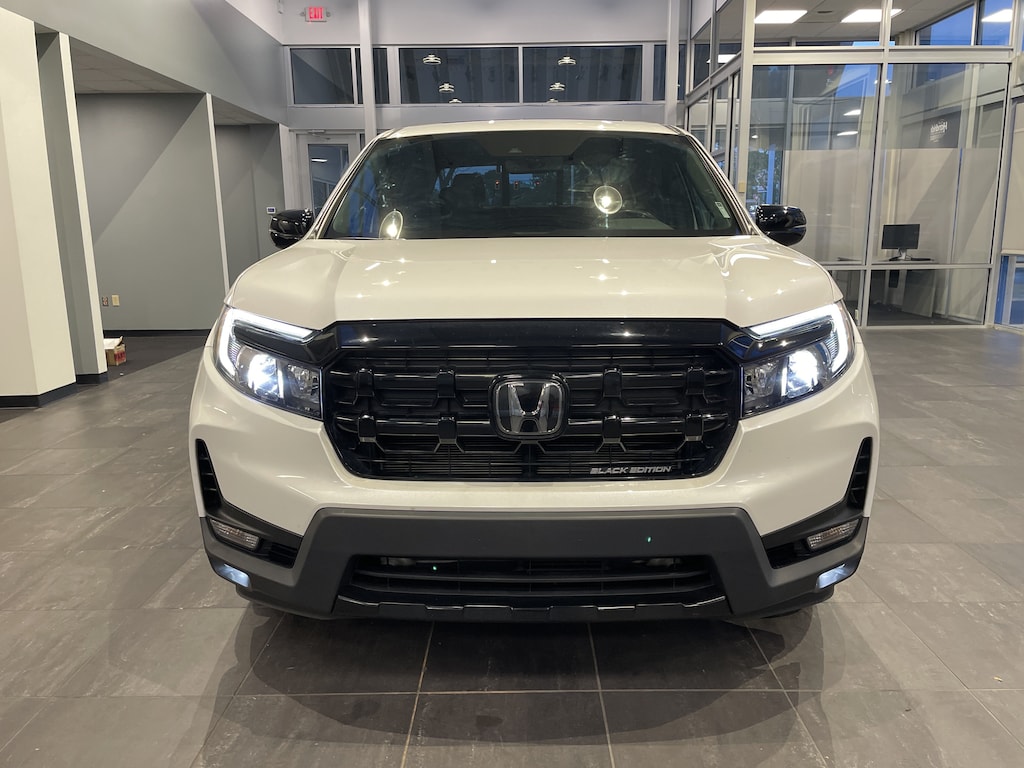 Used 2025 Honda Ridgeline Black Edition Pickup