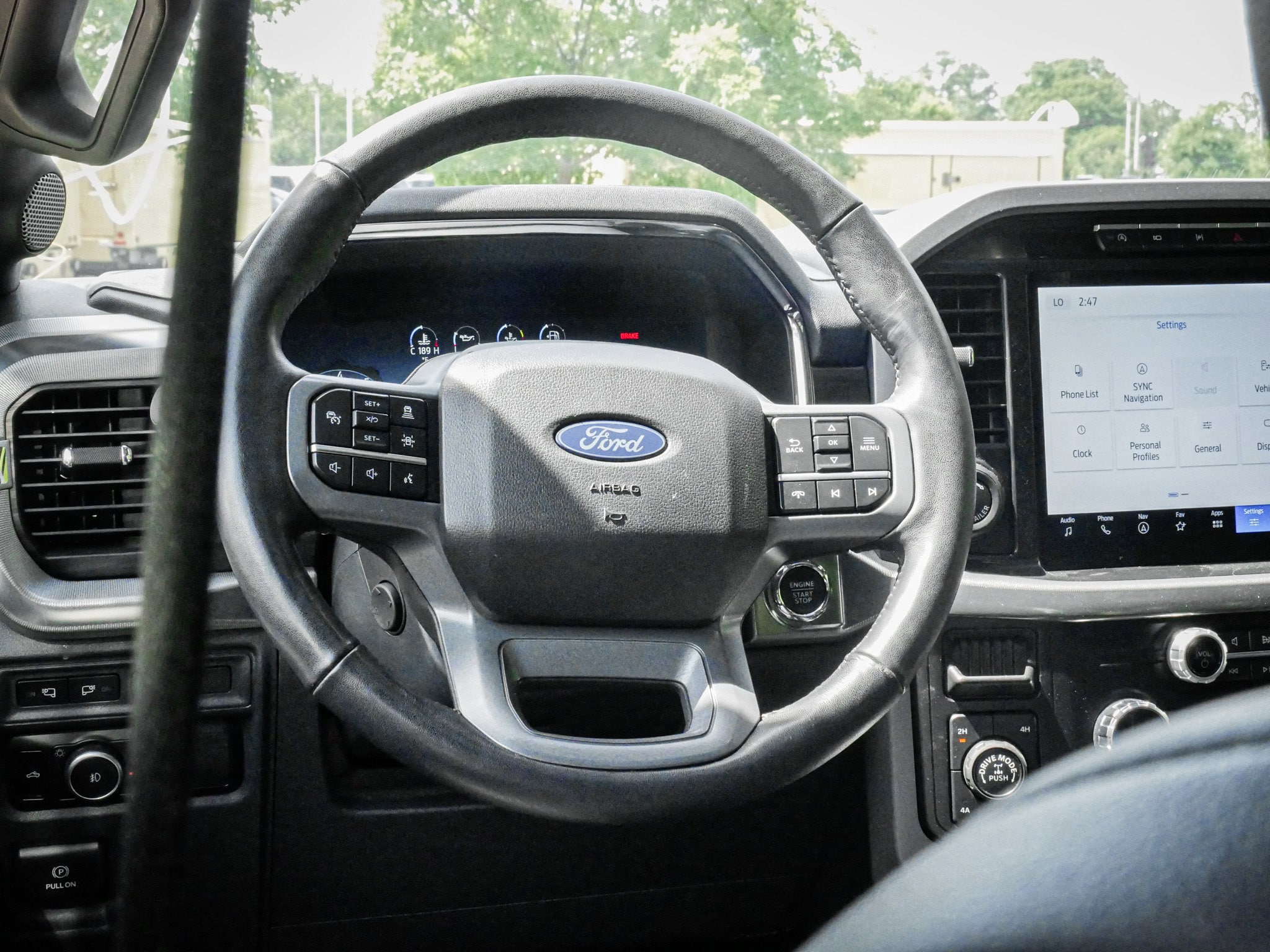 2024 Ford F-150 LARIAT photo 4