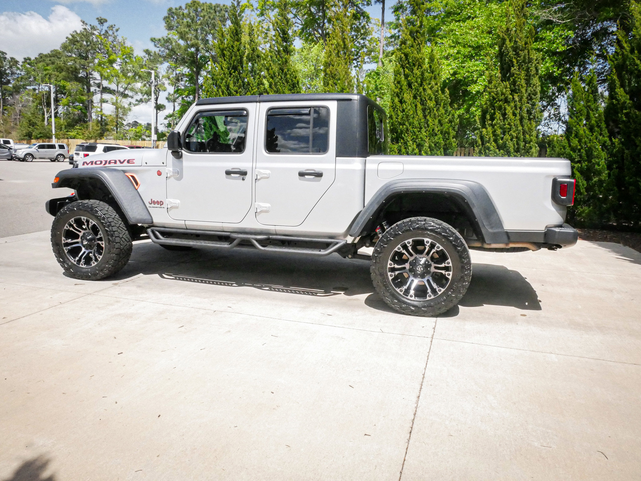 2023 Jeep Gladiator Mojave photo 5