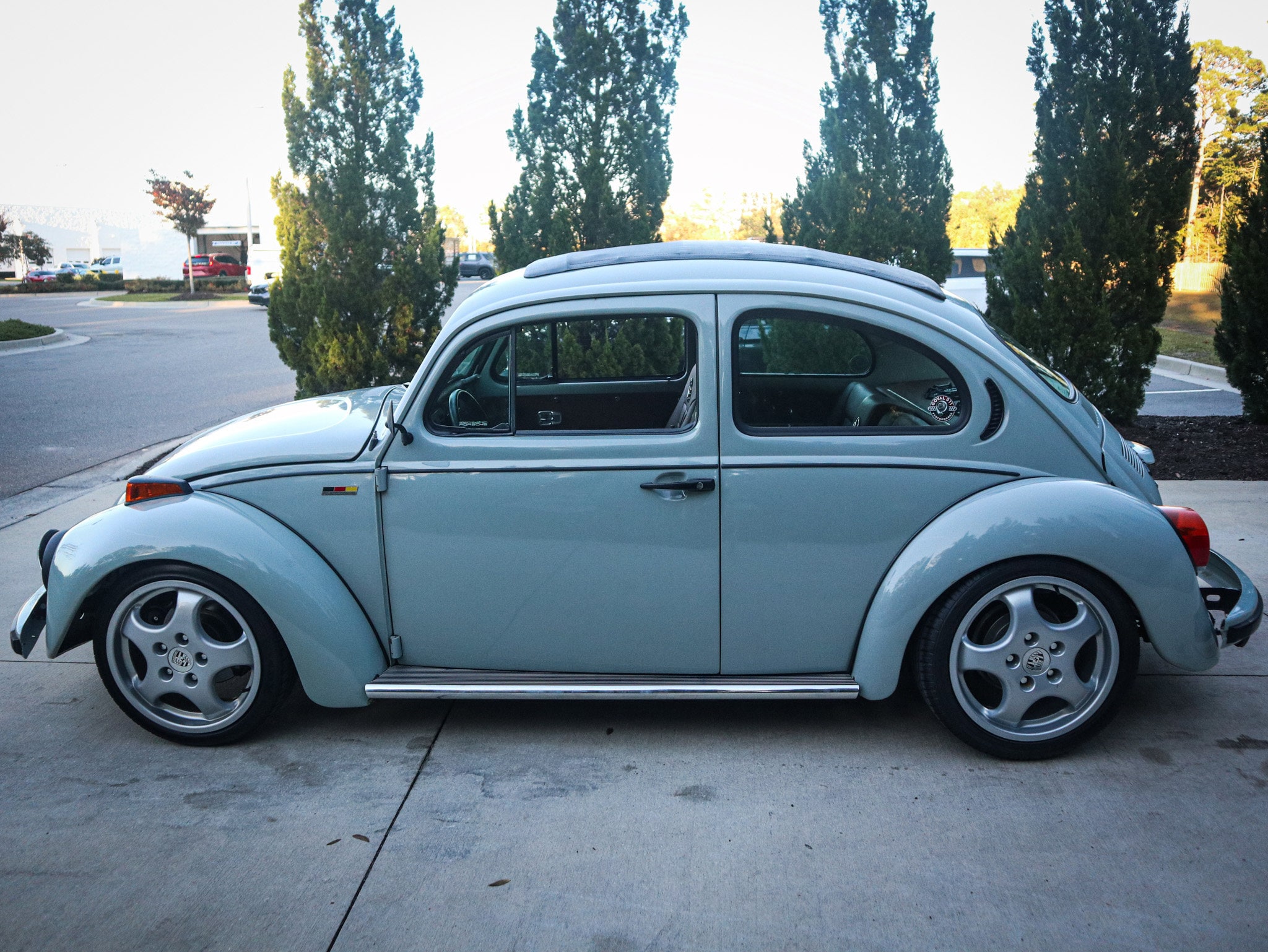1984 Volkswagen Beetle photo 5