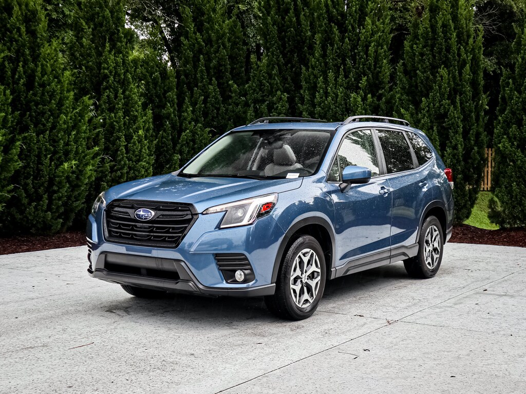 Used 2023 Subaru Forester Premium SUV