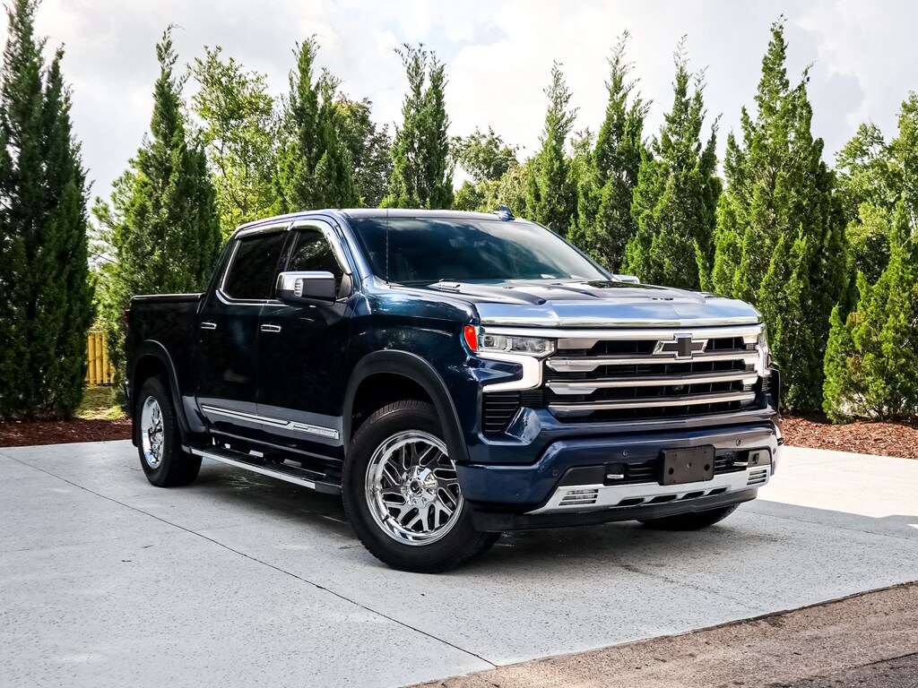 Used 2023 Chevrolet Silverado 1500 High Country Pickup