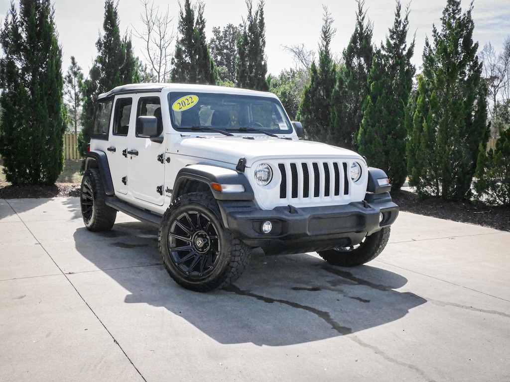 Used 2022 Jeep Wrangler Unlimited Sport Convertible