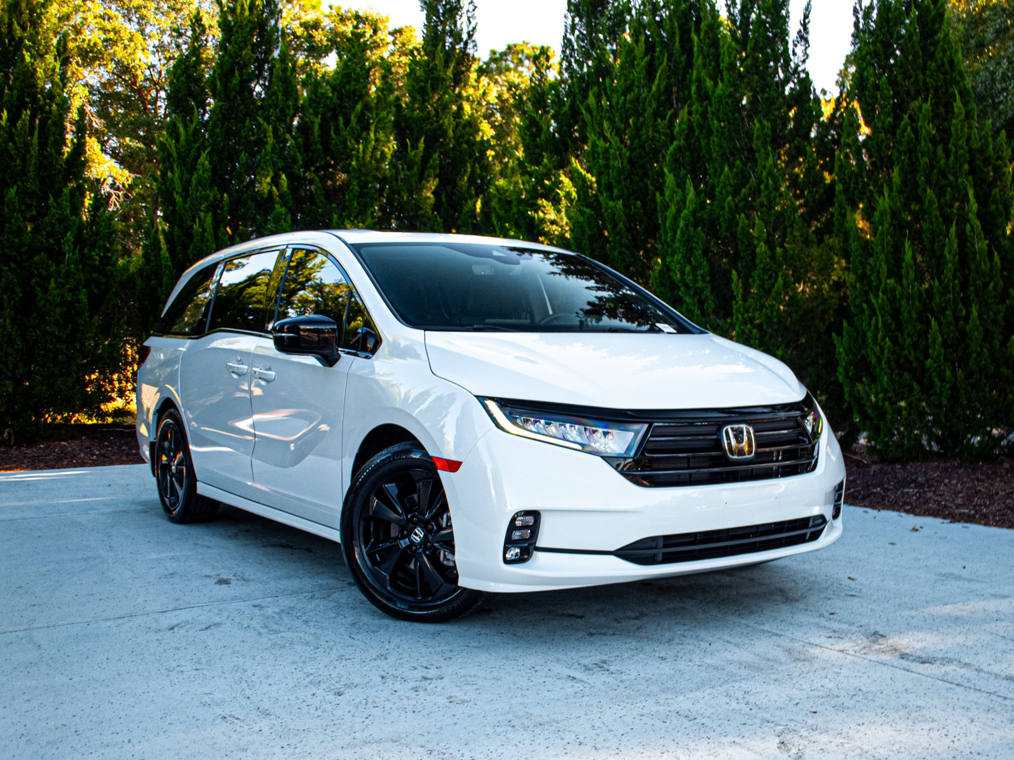 Used 2024 Honda Odyssey Sport Minivan