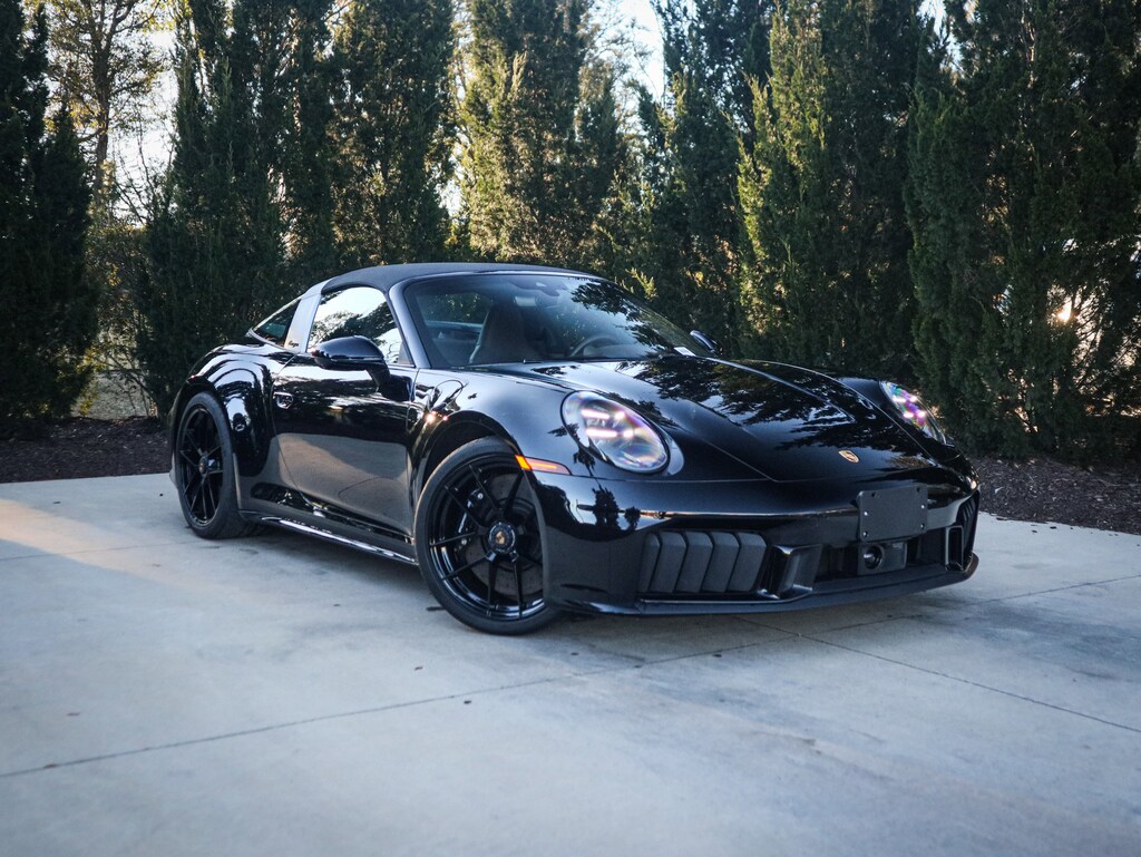 Used 2025 Porsche 911 4 GTS Coupe