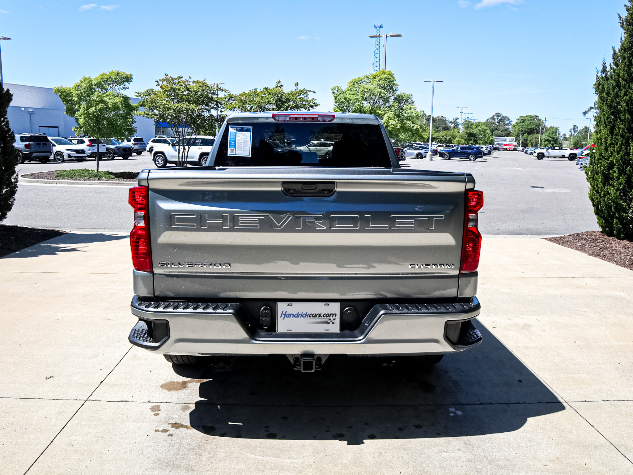2026 Chevrolet Silverado 1500 Custom photo 3