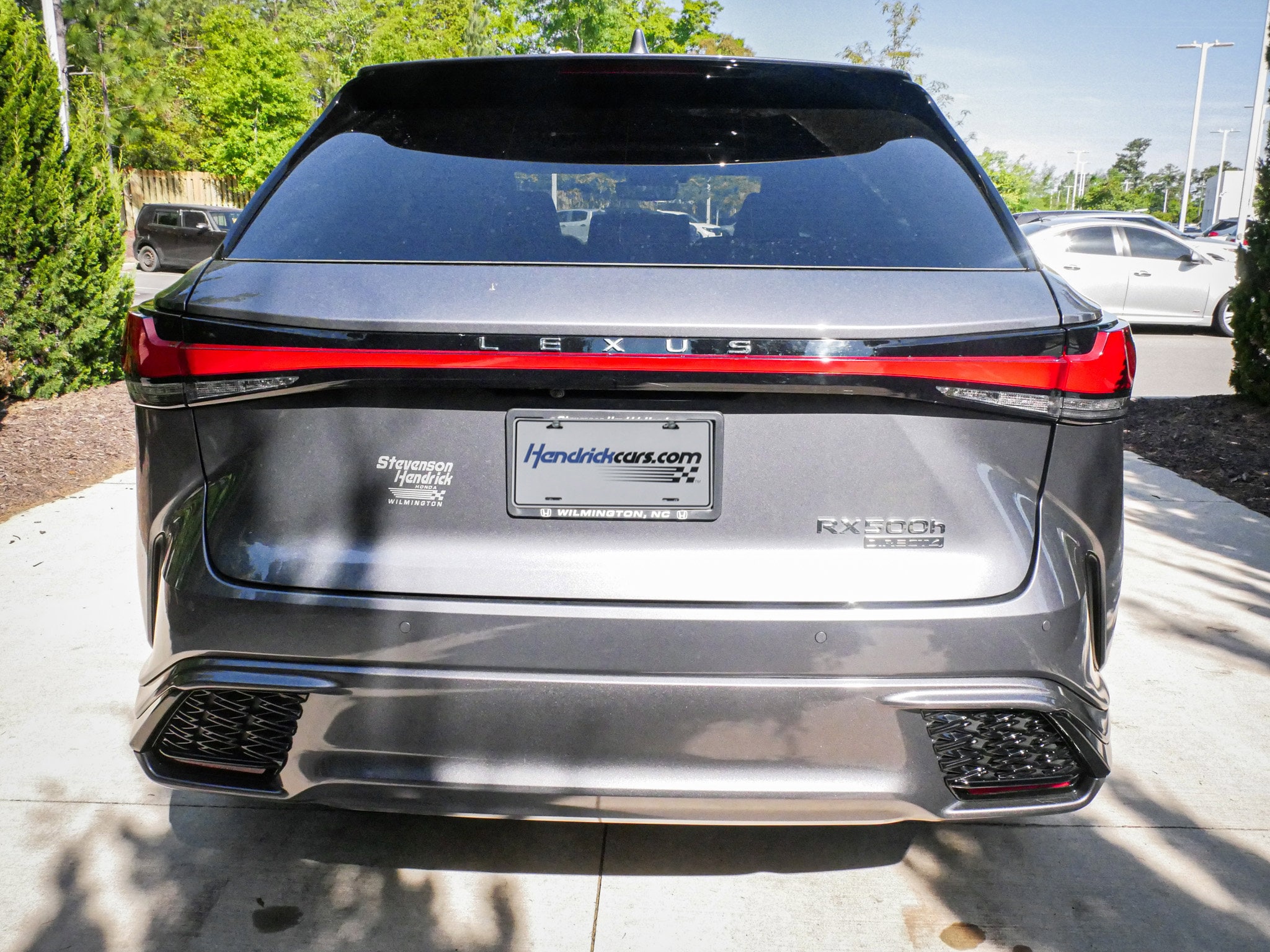 2023 LEXUS RX RX 500h F SPORT Performance photo 3