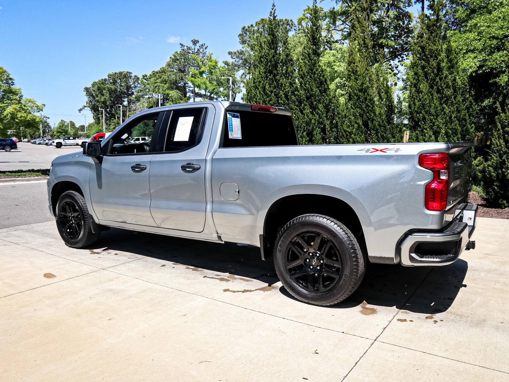 2026 Chevrolet Silverado 1500 Custom photo 5