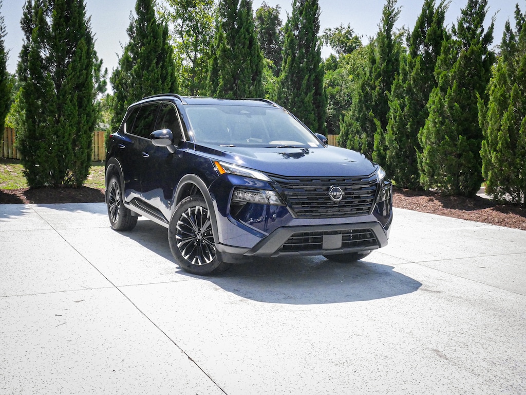 Used 2026 Nissan Rogue Dark Armor SUV