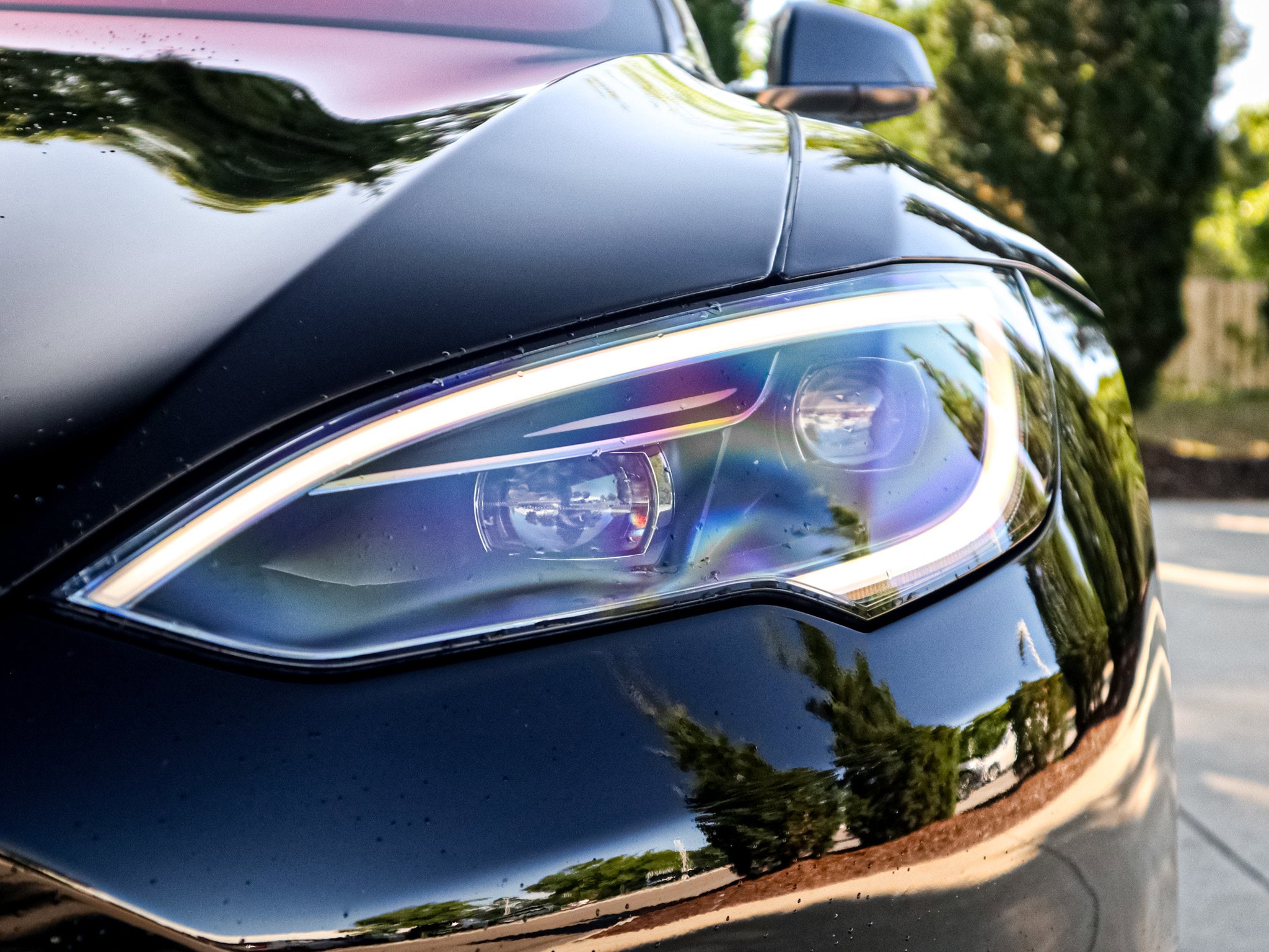 2022 Tesla Model S Plaid photo 4