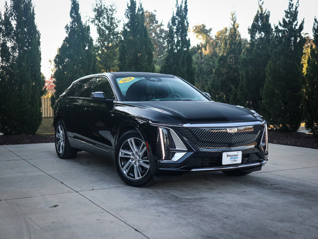 Used 2024 CADILLAC Lyriq Tech SUV