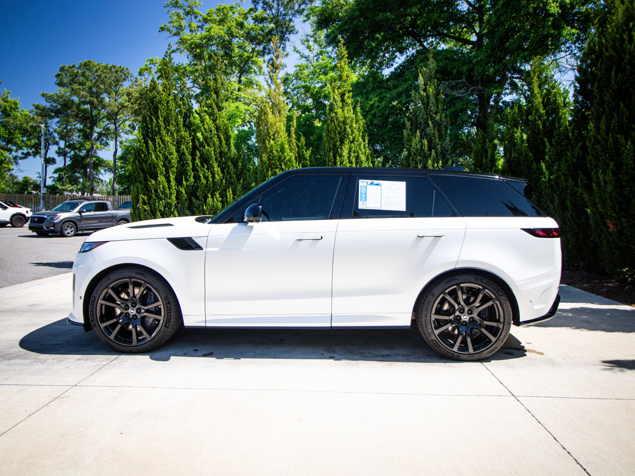 2024 Land Rover Range Rover Sport SV Edition One Obsidian Black photo 5