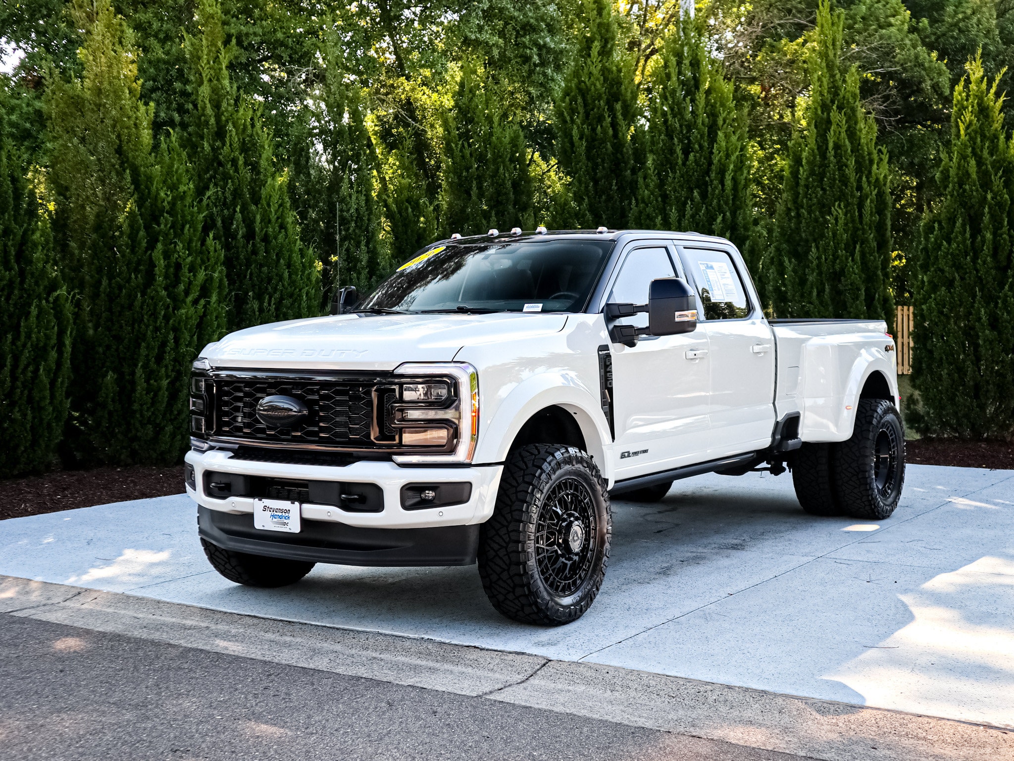 Ford Super Duty F-450 DRW Platinum