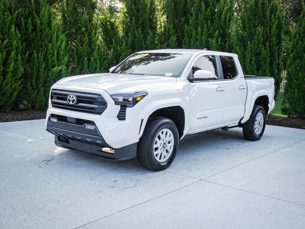 Used 2026 Toyota Tacoma 2WD SR5 Pickup