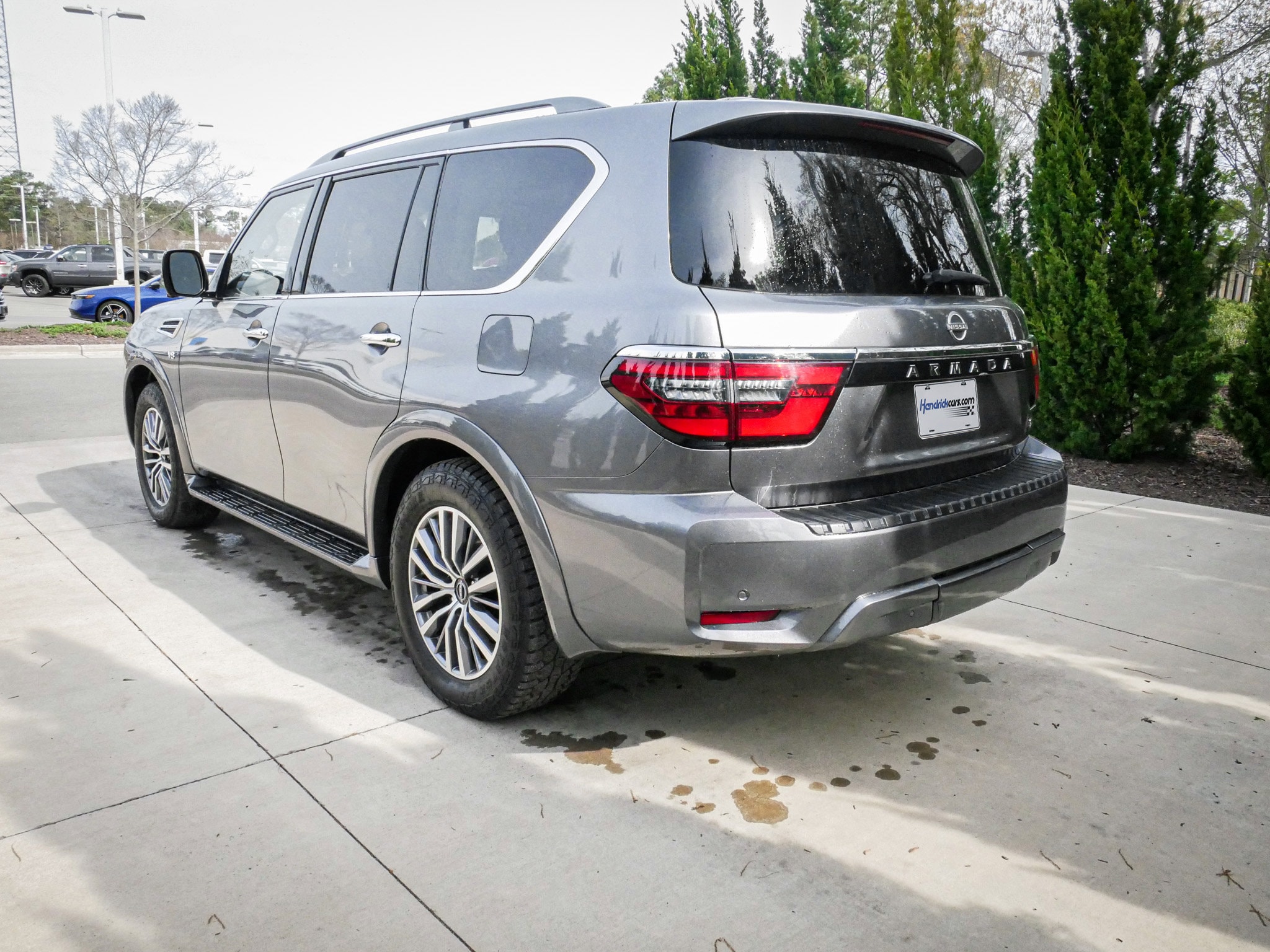 2022 Nissan Armada SL photo 6