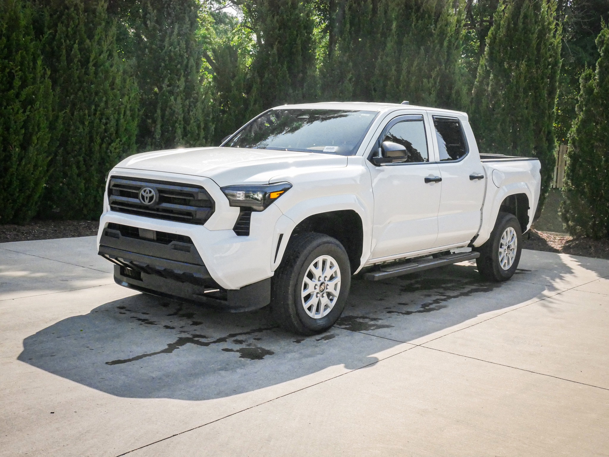 2025 Toyota Tacoma 4WD SR photo 4