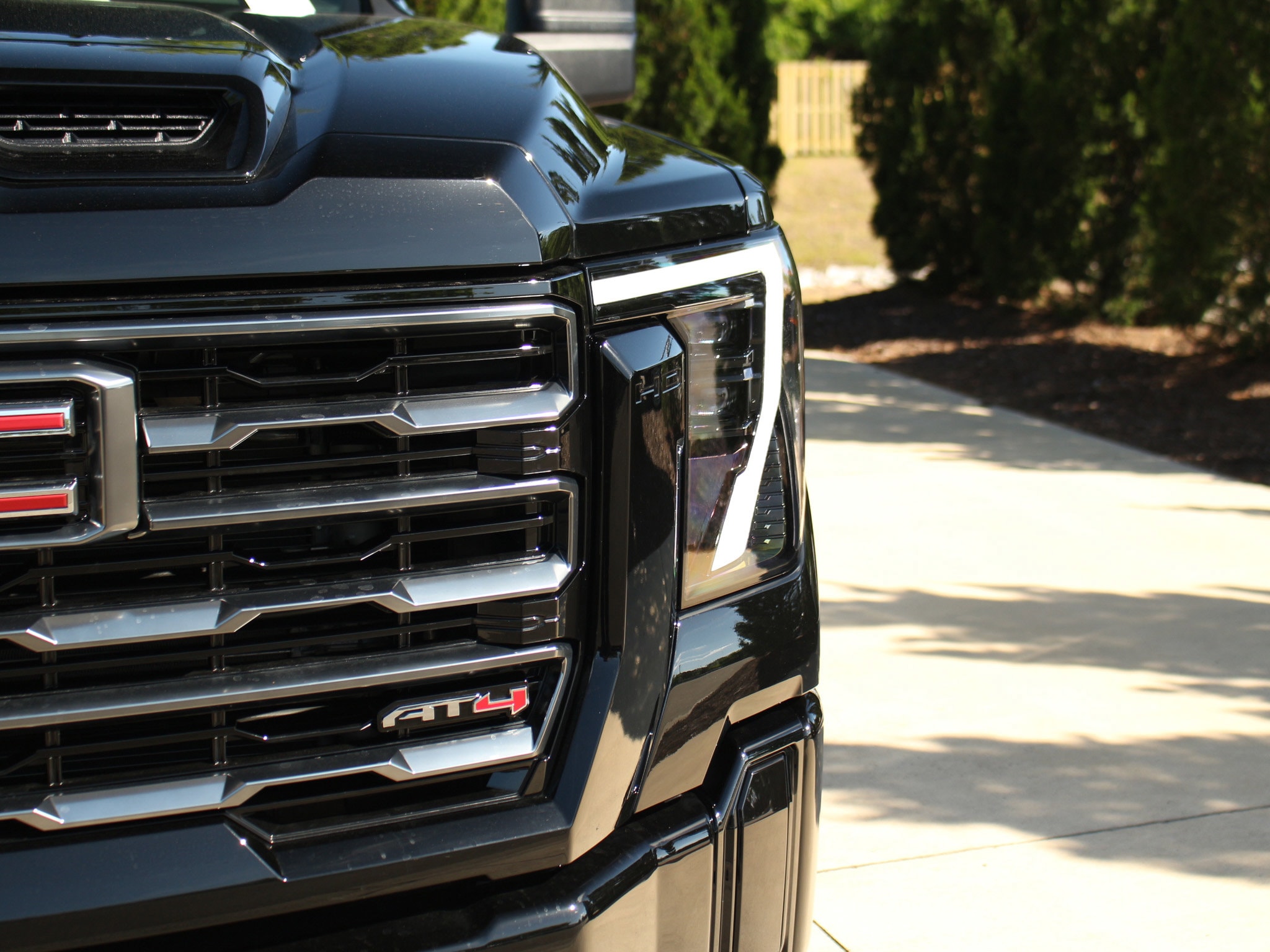 2026 GMC Sierra 2500HD AT4 photo 4
