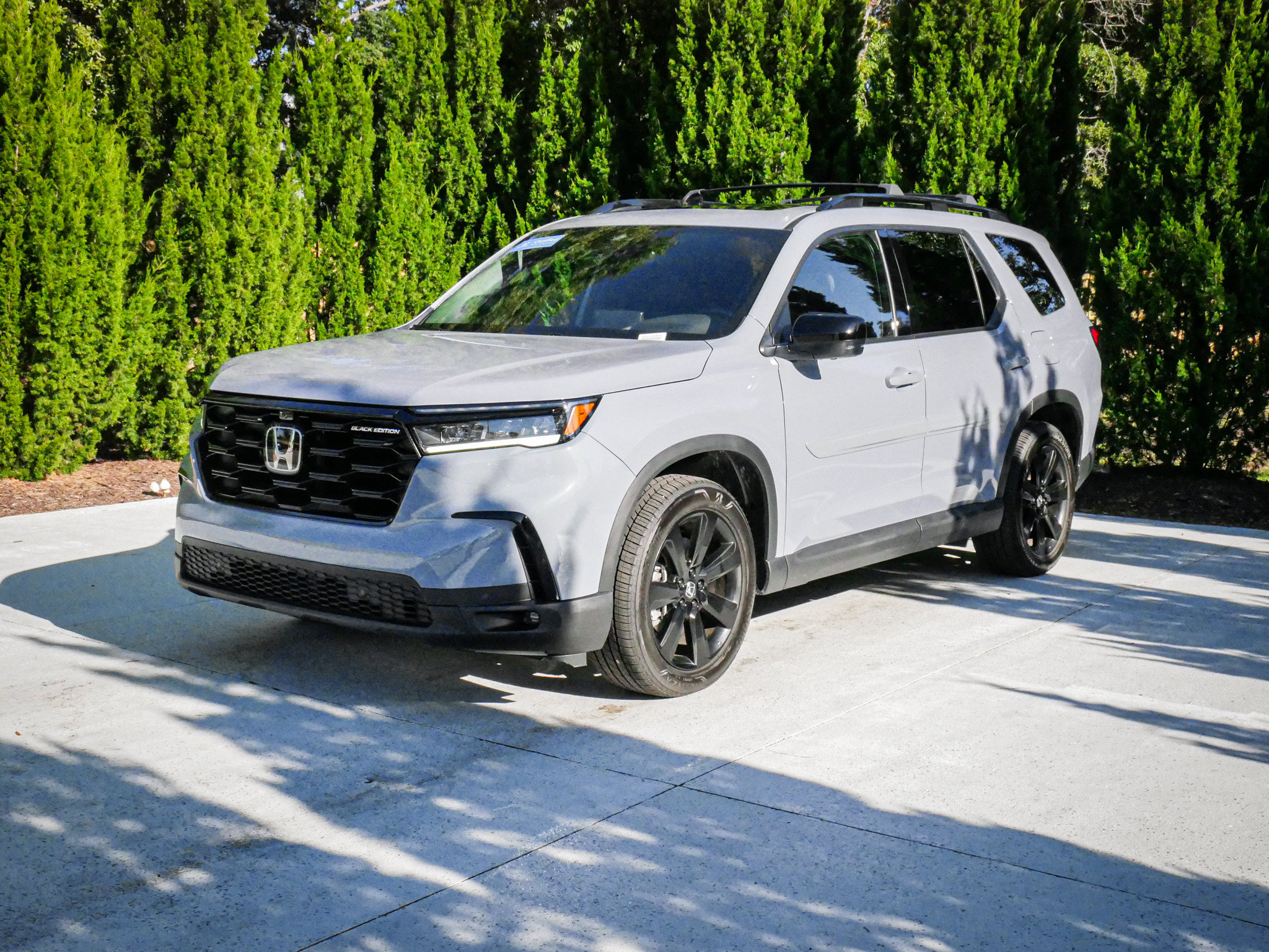 Used 2025 Honda Pilot Black Edition SUV