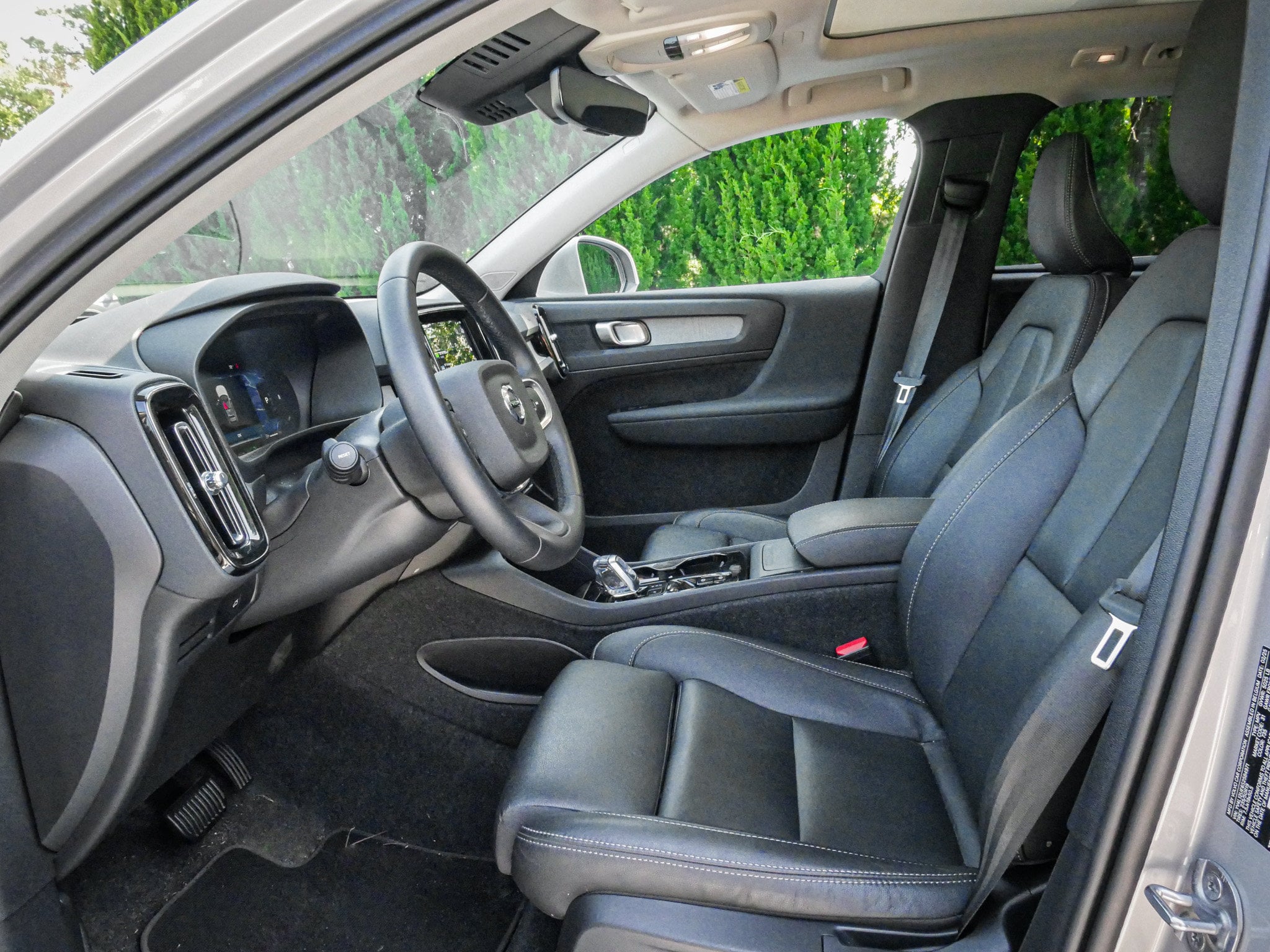 Volvo XC40 Plus Bright Theme