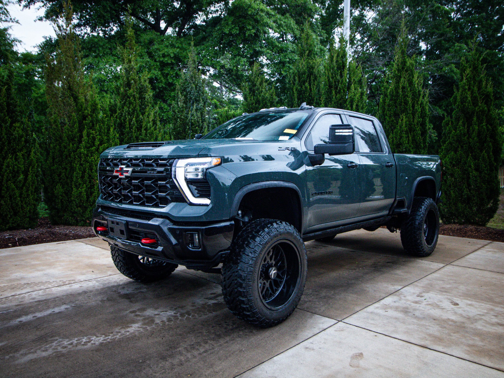 2026 Chevrolet Silverado 2500HD ZR2 photo 4
