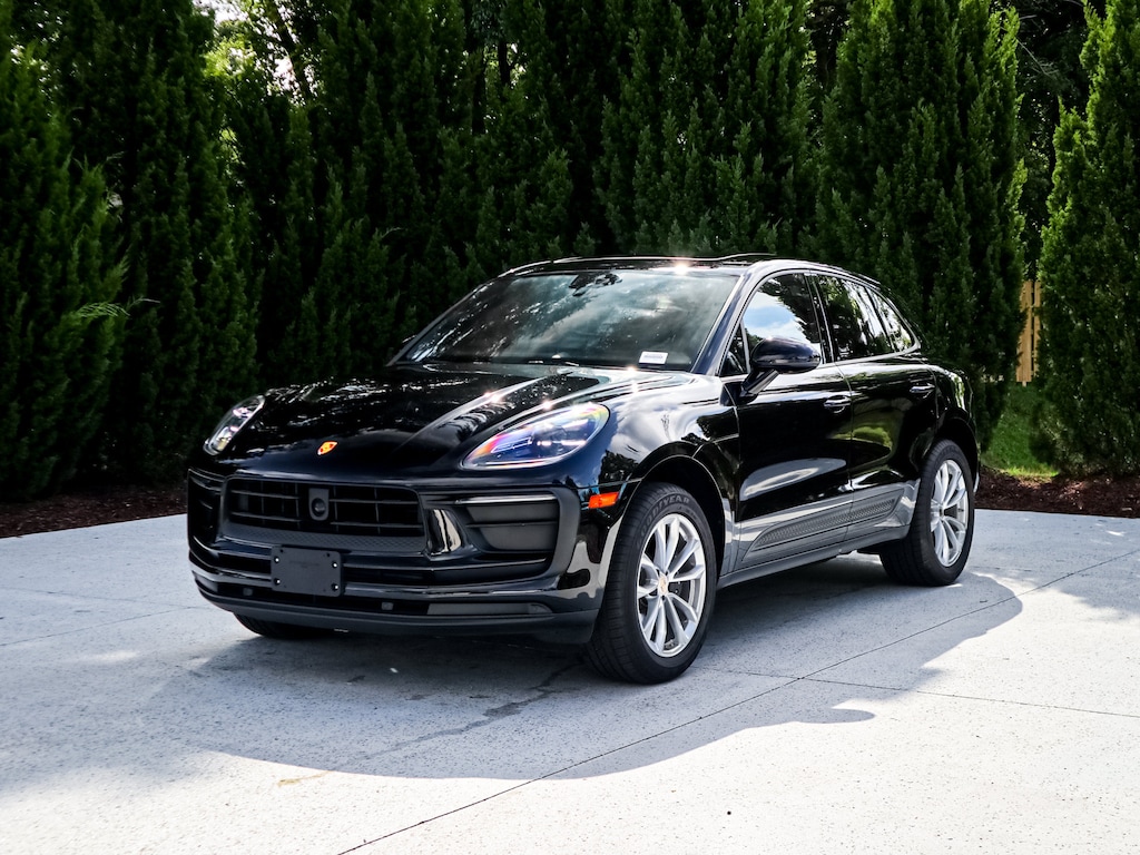 Used 2026 Porsche Macan T SUV