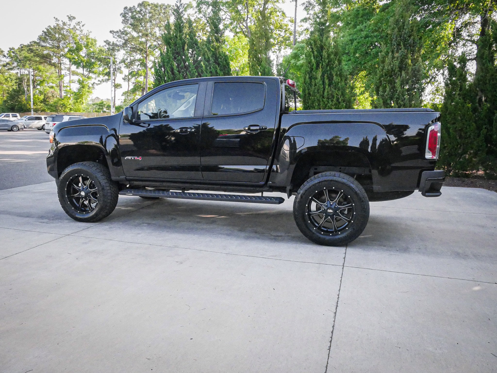 2021 GMC Canyon 4WD AT4 w/Cloth photo 5