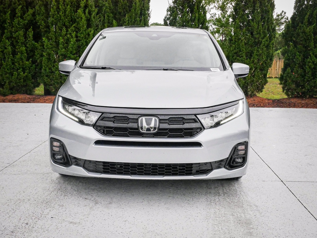 Used 2026 Honda Odyssey Elite Minivan