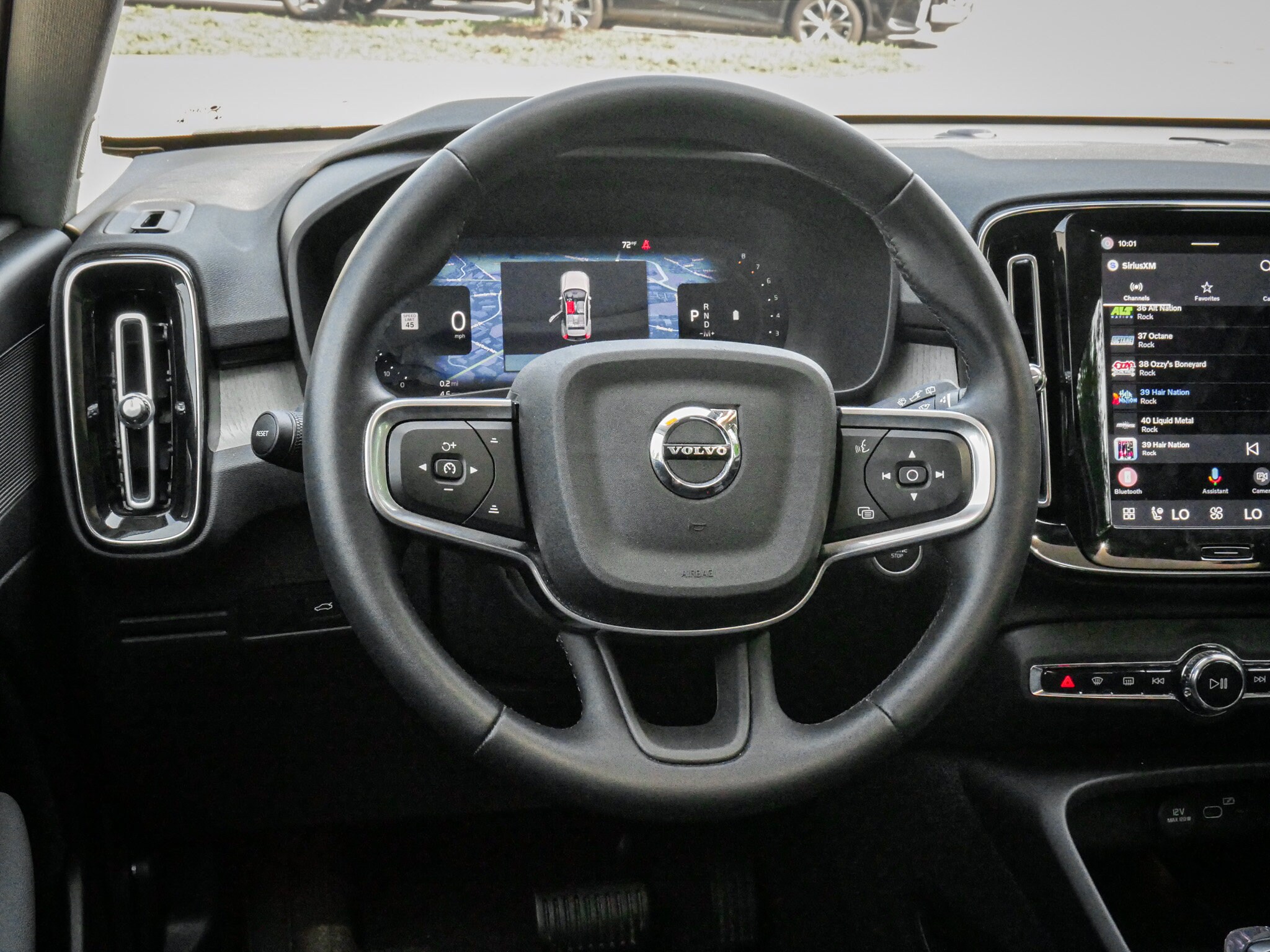 Volvo XC40 Plus Bright Theme