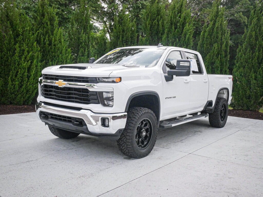 Used 2025 Chevrolet Silverado 2500HD LT Pickup