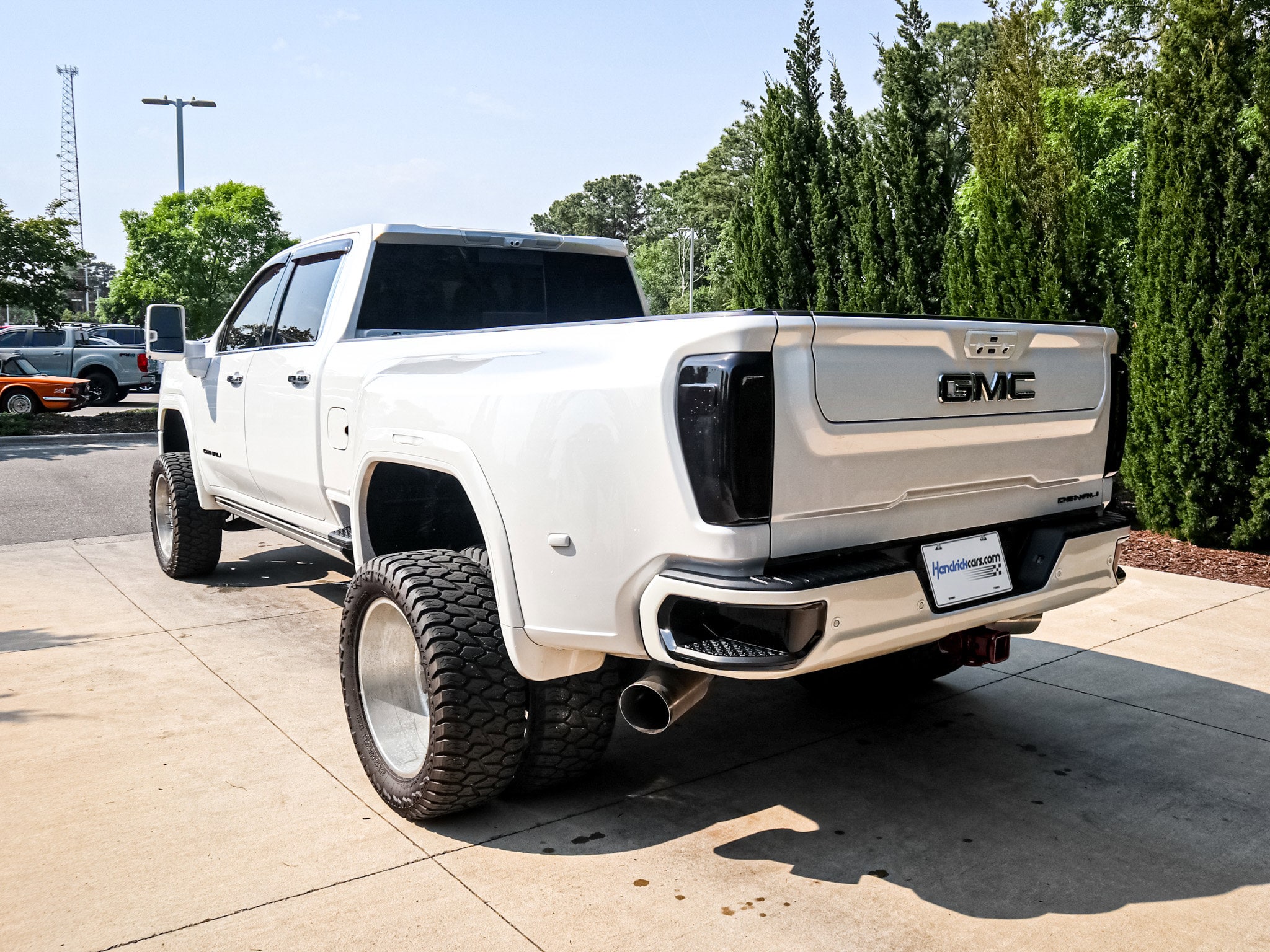 2021 GMC Sierra 3500HD Denali photo 6