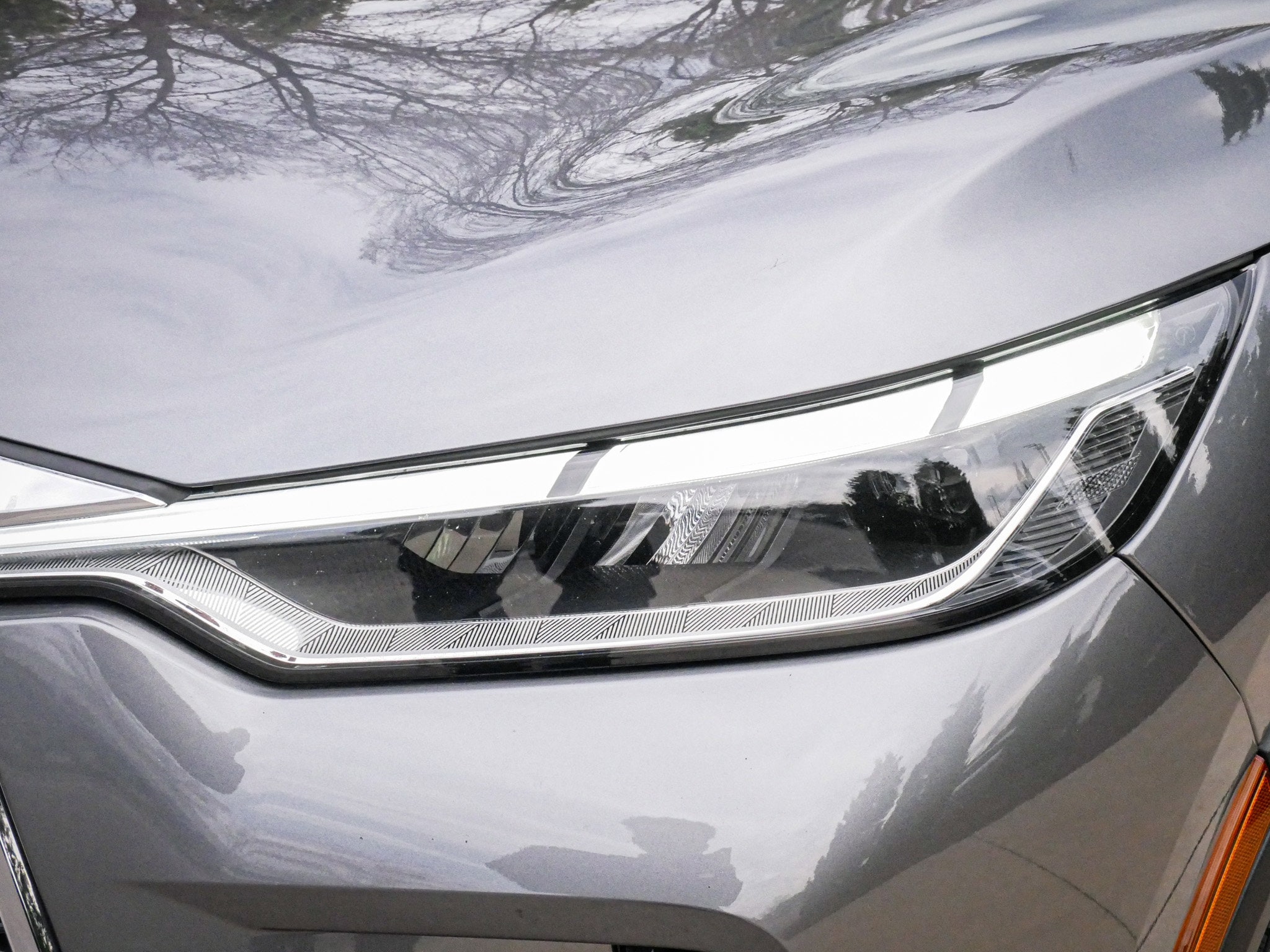 2025 INFINITI QX60 LUXE photo 4