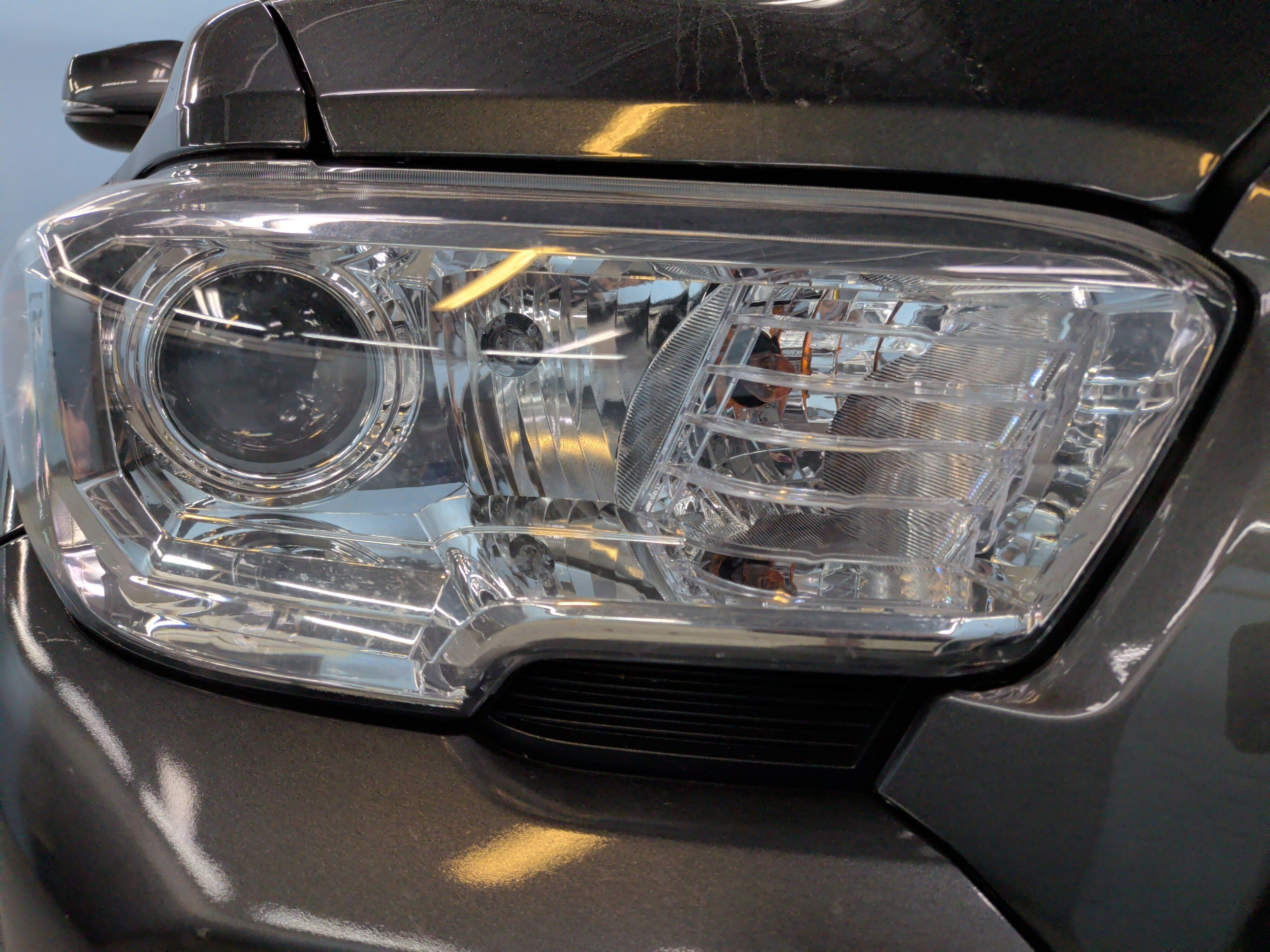 2023 Toyota Tacoma SR5 V6 photo 4