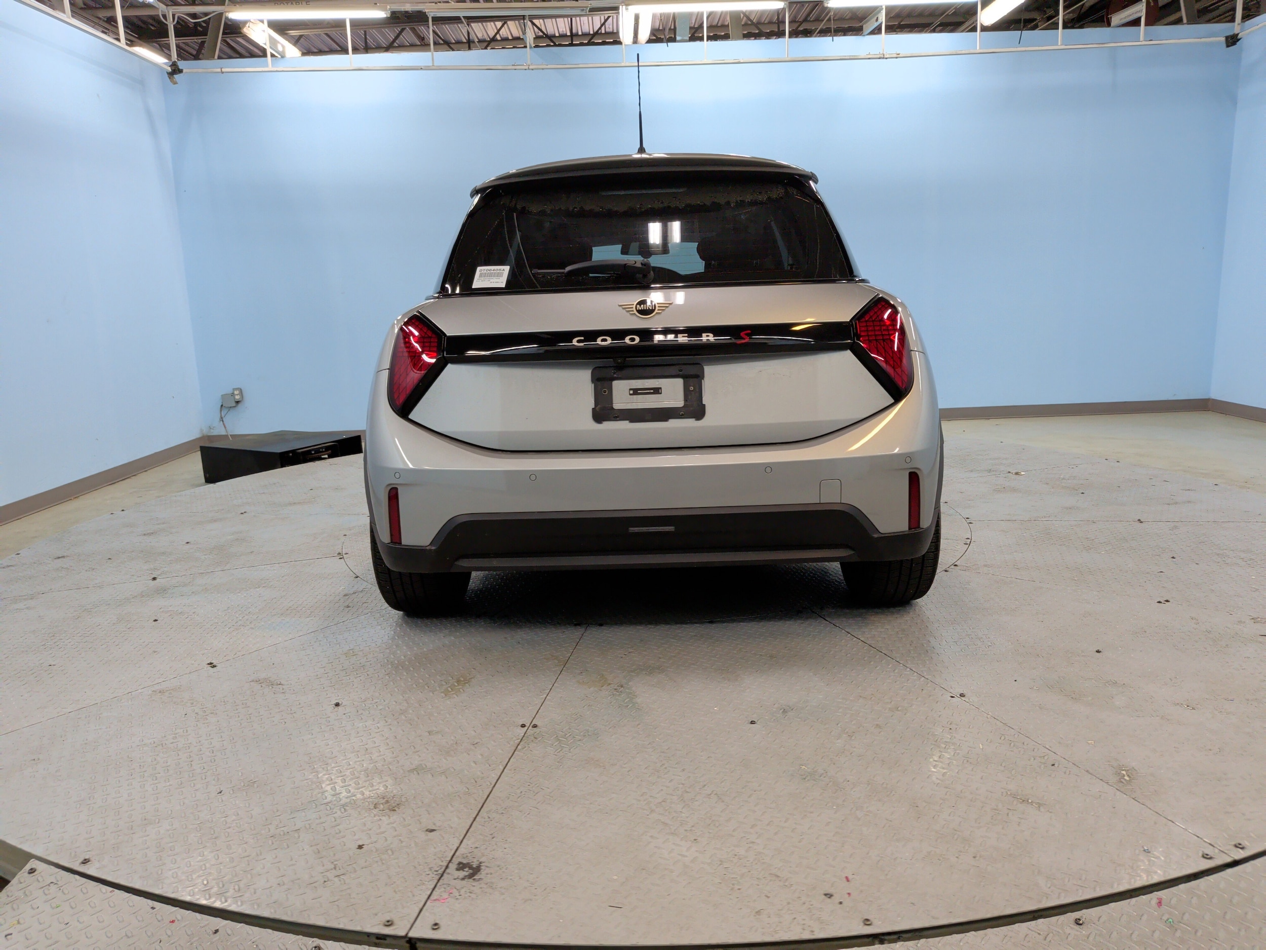 2025 MINI Hardtop 2 Door Cooper S photo 3