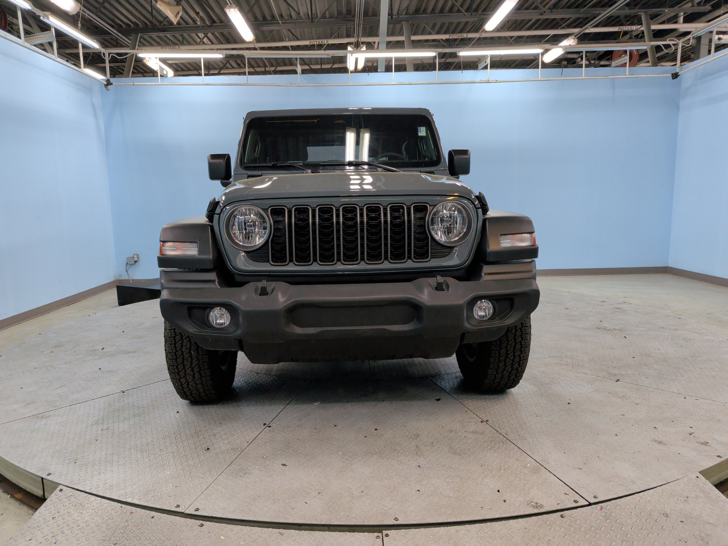 2025 Jeep Wrangler Sport photo 4